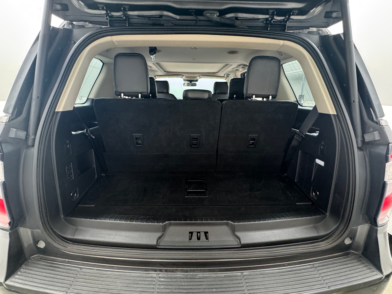 Thumbnail: 2018 Ford Expedition - 6