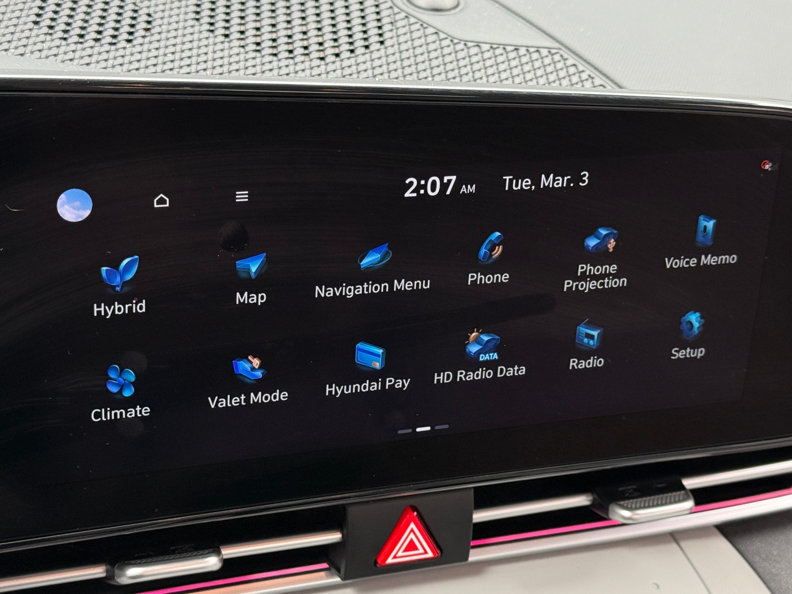 Thumbnail: 2023 Hyundai Elantra - 3