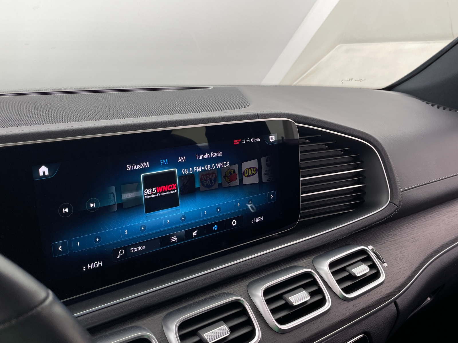 Thumbnail: 2022 Mercedes-Benz GLS - 3