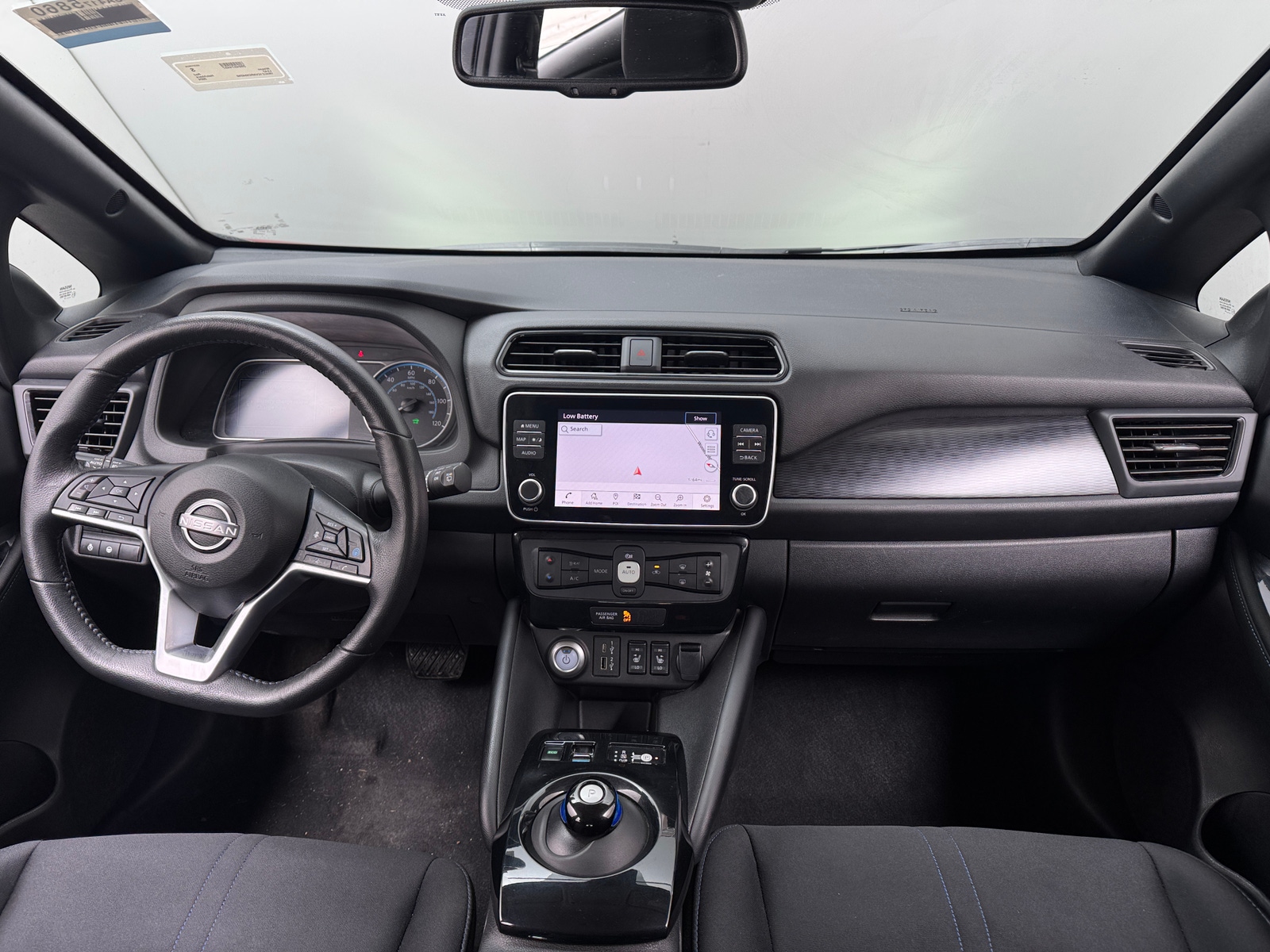 Thumbnail: 2024 Nissan Leaf - 3