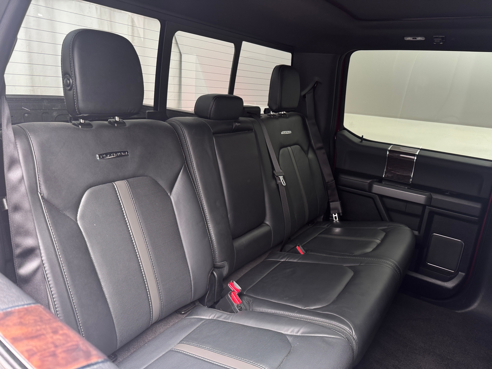 Thumbnail: 2016 Ford Econoline - 5