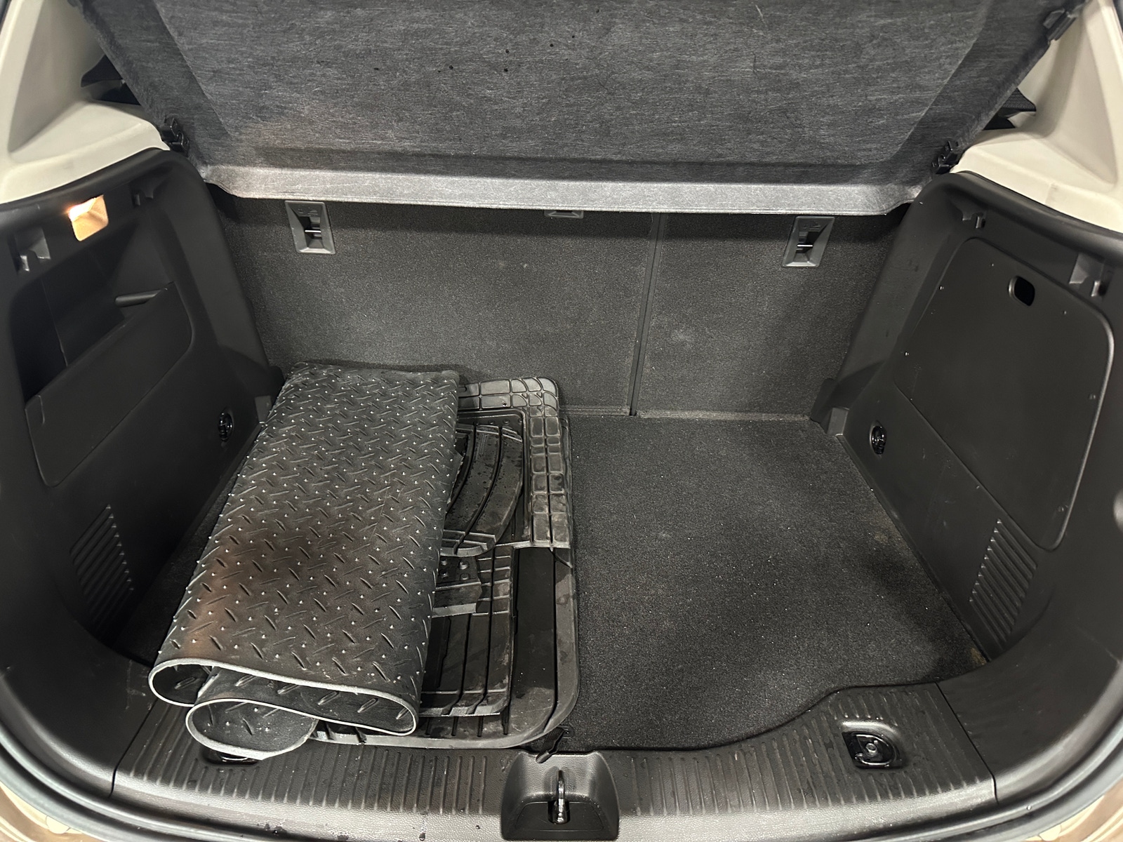 Thumbnail: 2018 Buick Encore - 7