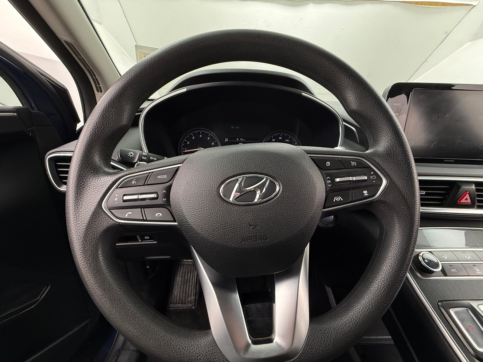 Thumbnail: 2022 Hyundai Santa Fe - 5