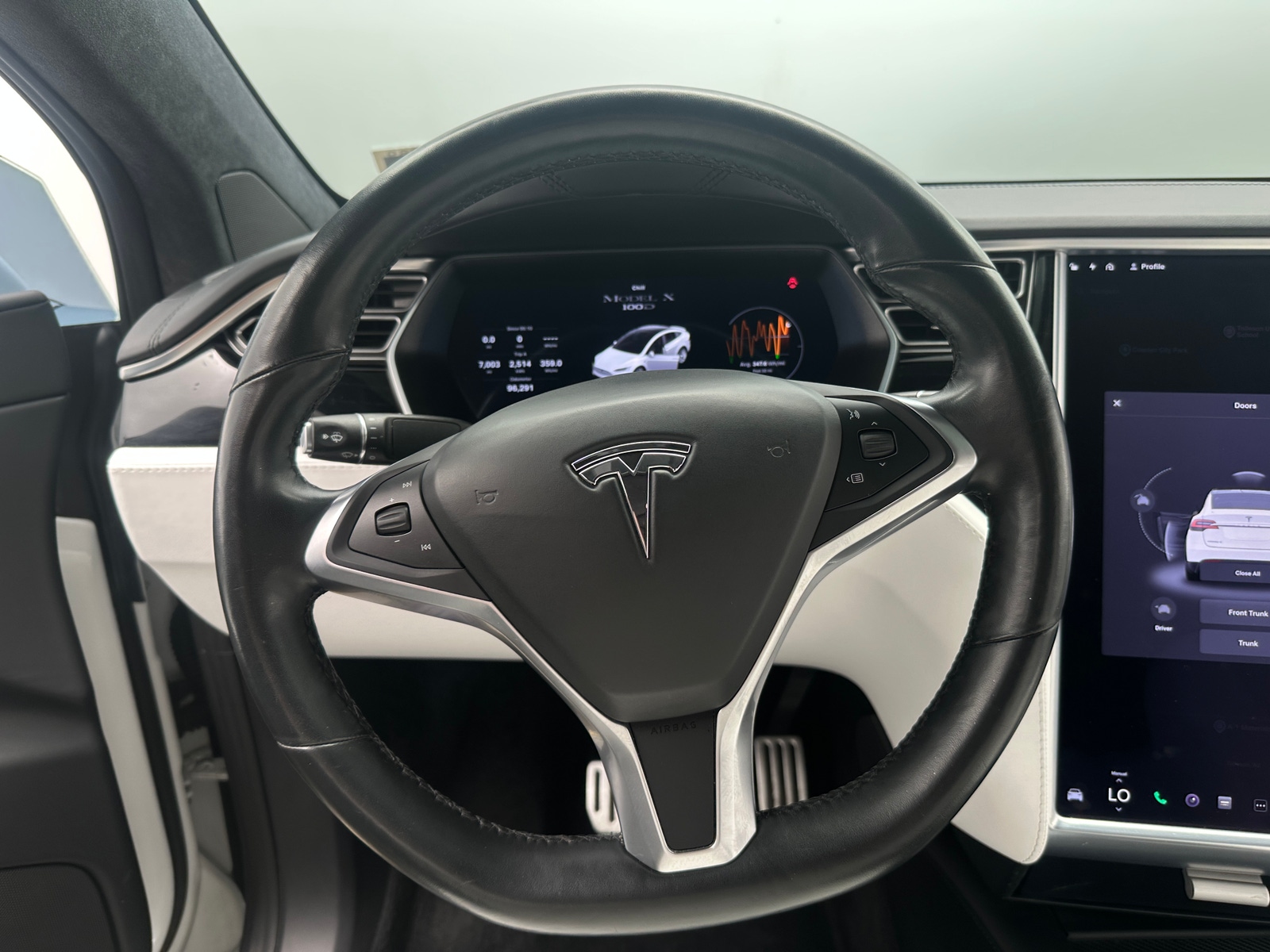 Thumbnail: 2017 Tesla Model X - 4