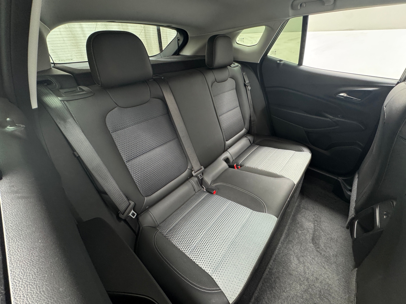 Thumbnail: 2025 Chevrolet Trax - 6