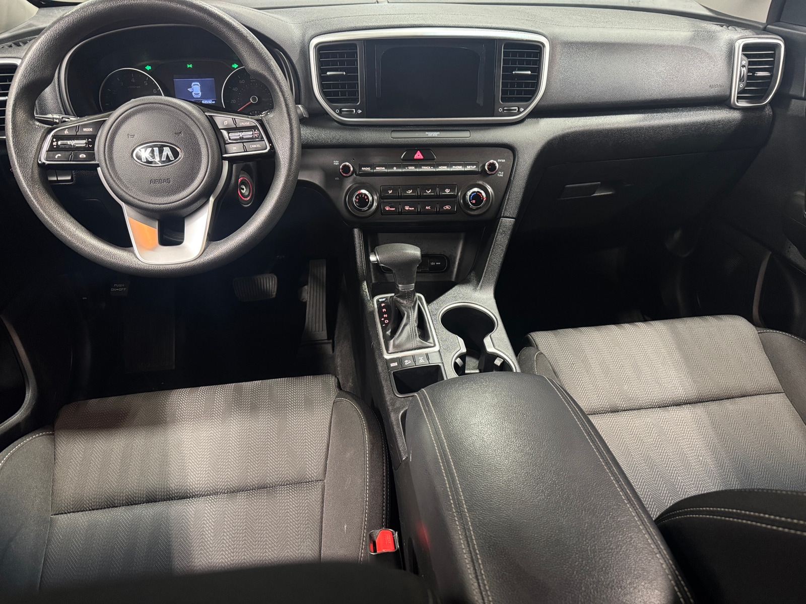 Thumbnail: 2020 Kia Sportage - 3