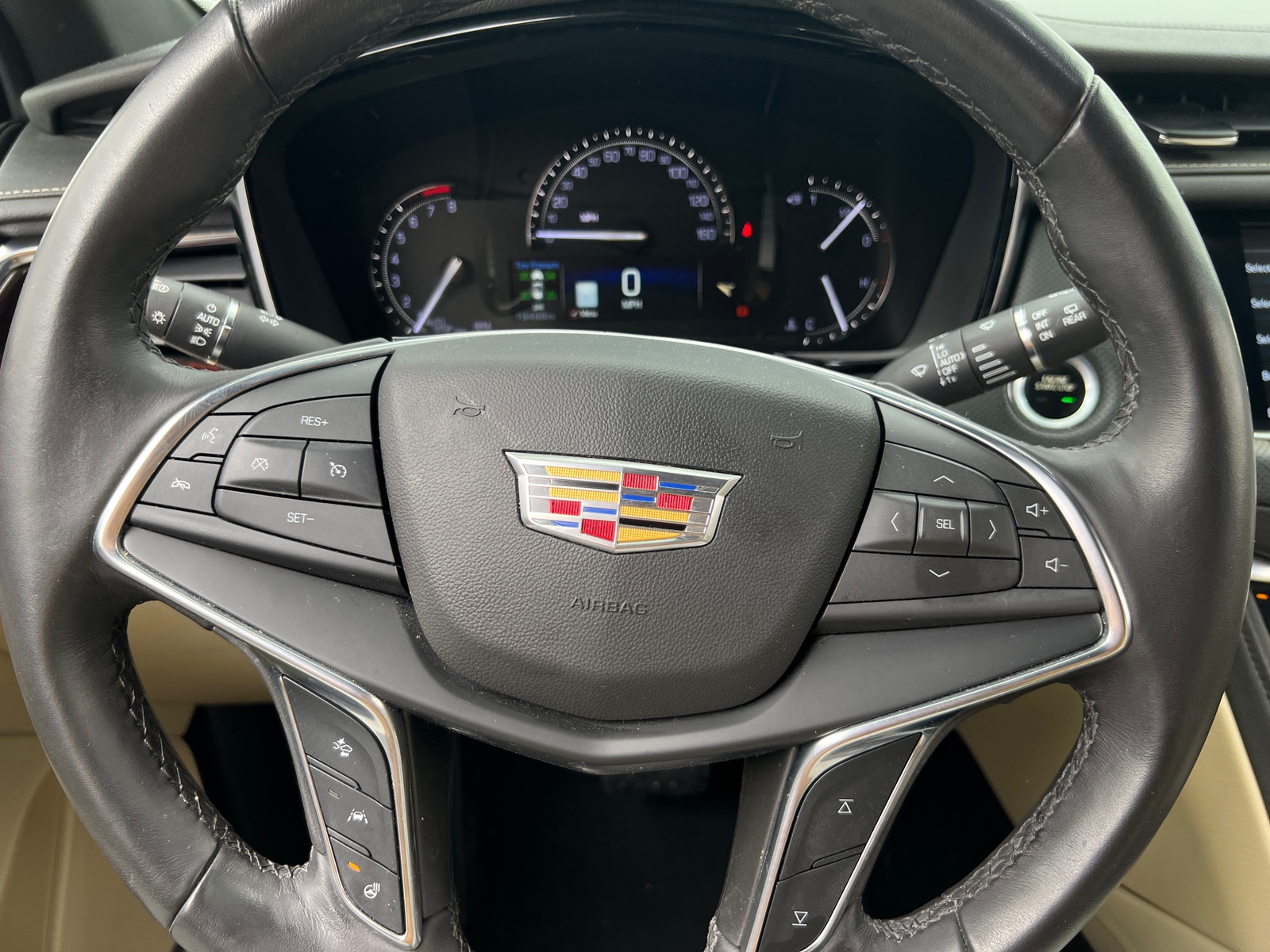 Thumbnail: 2018 Cadillac XT5 - 4