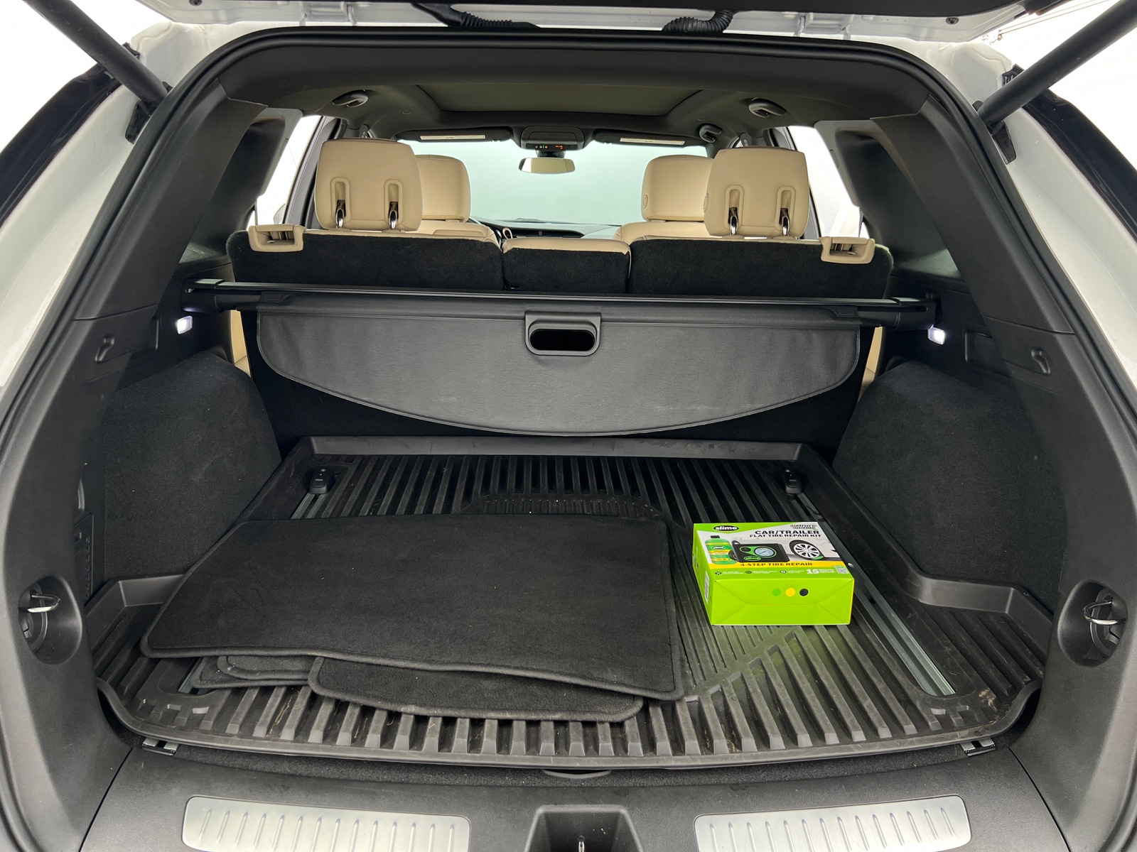 Thumbnail: 2018 Cadillac XT5 - 6