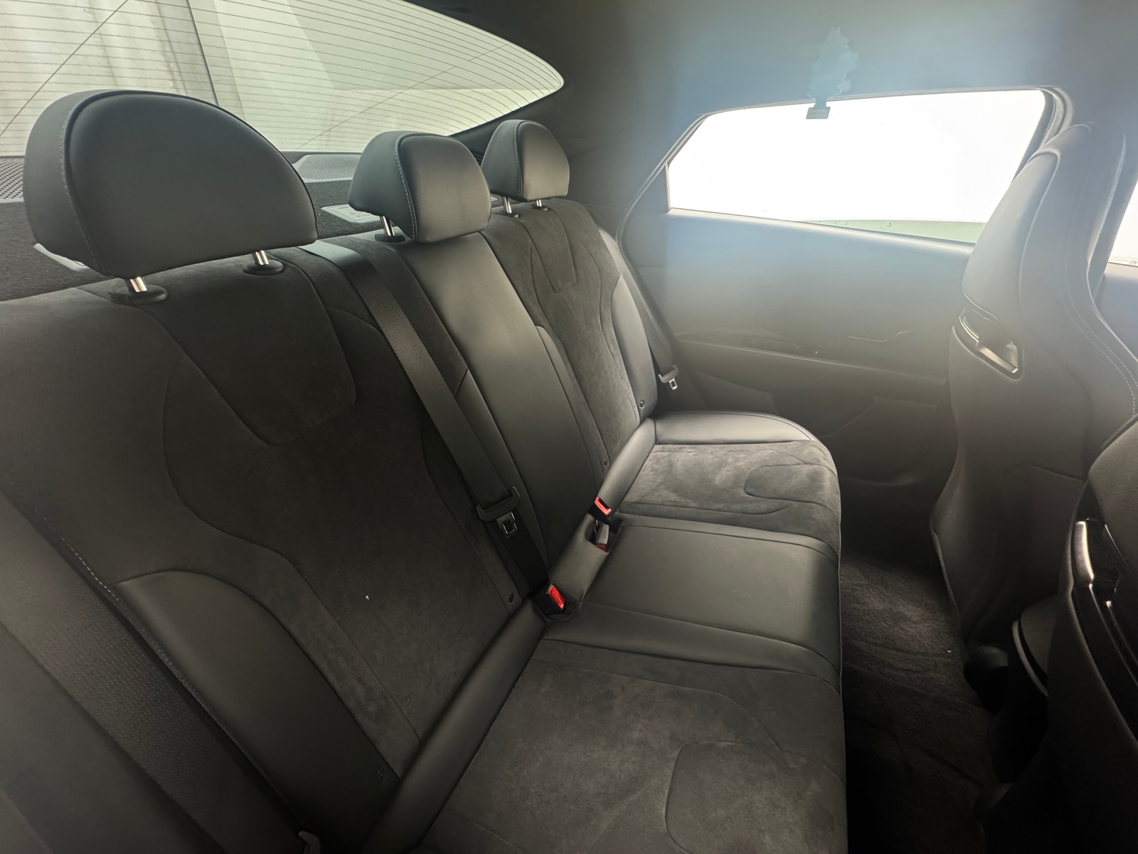 Thumbnail: 2023 Hyundai Elantra - 6