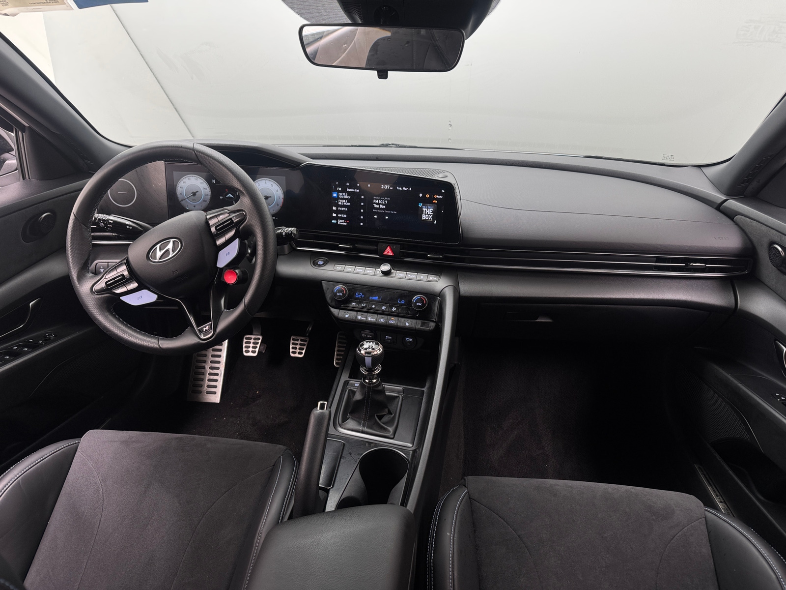 Thumbnail: 2023 Hyundai Elantra - 3