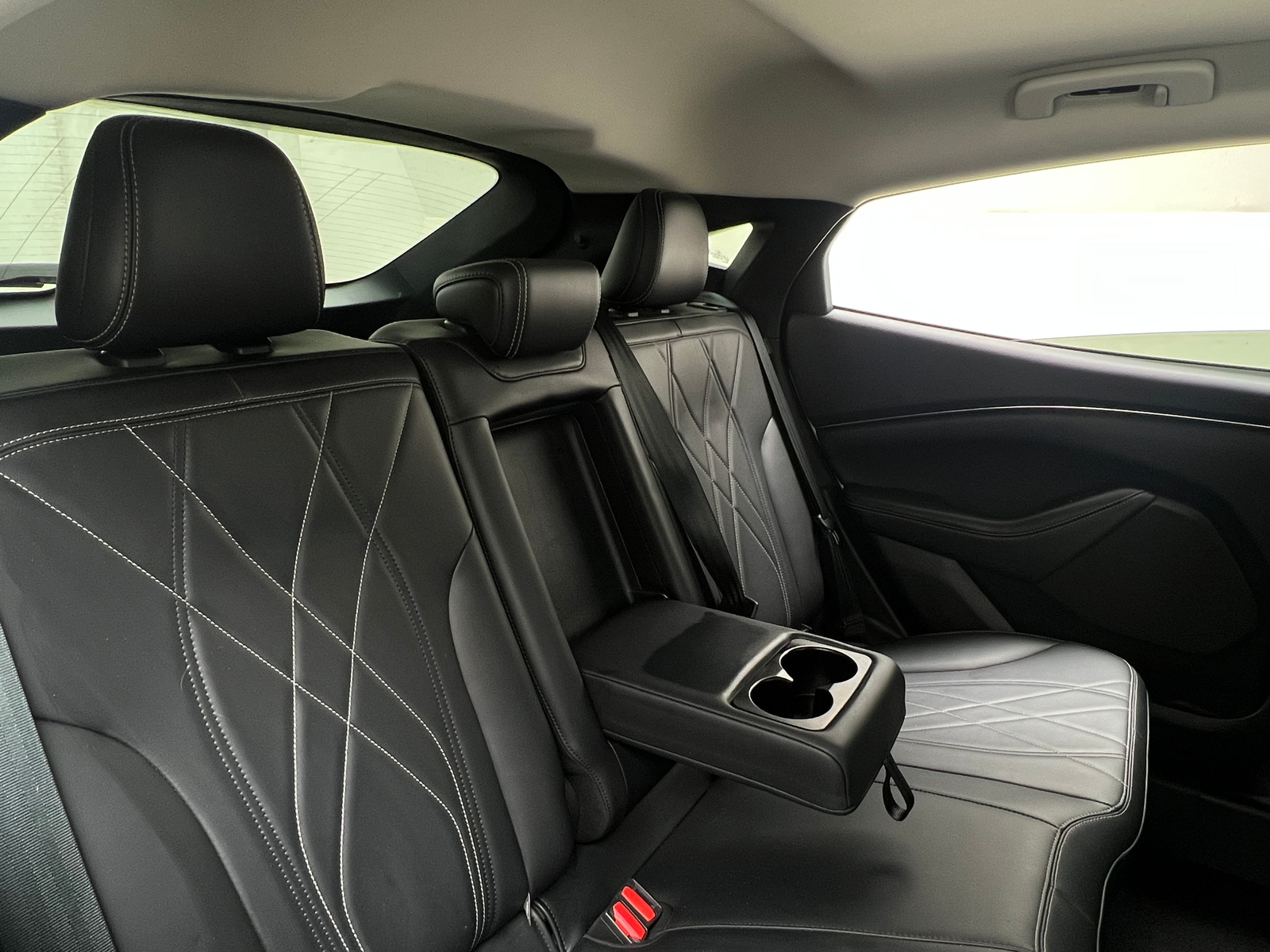 Thumbnail: 2022 Ford Mustang Mach-E - 5