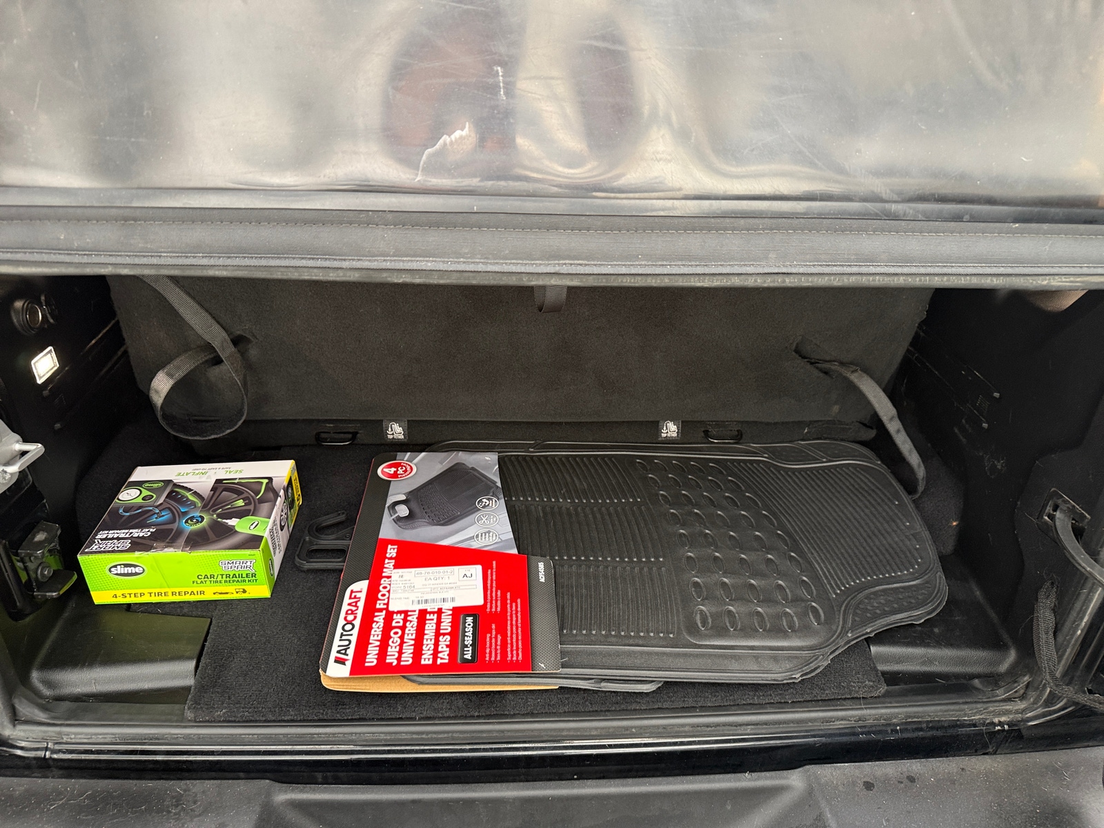 Thumbnail: 2019 Jeep Wrangler - 6