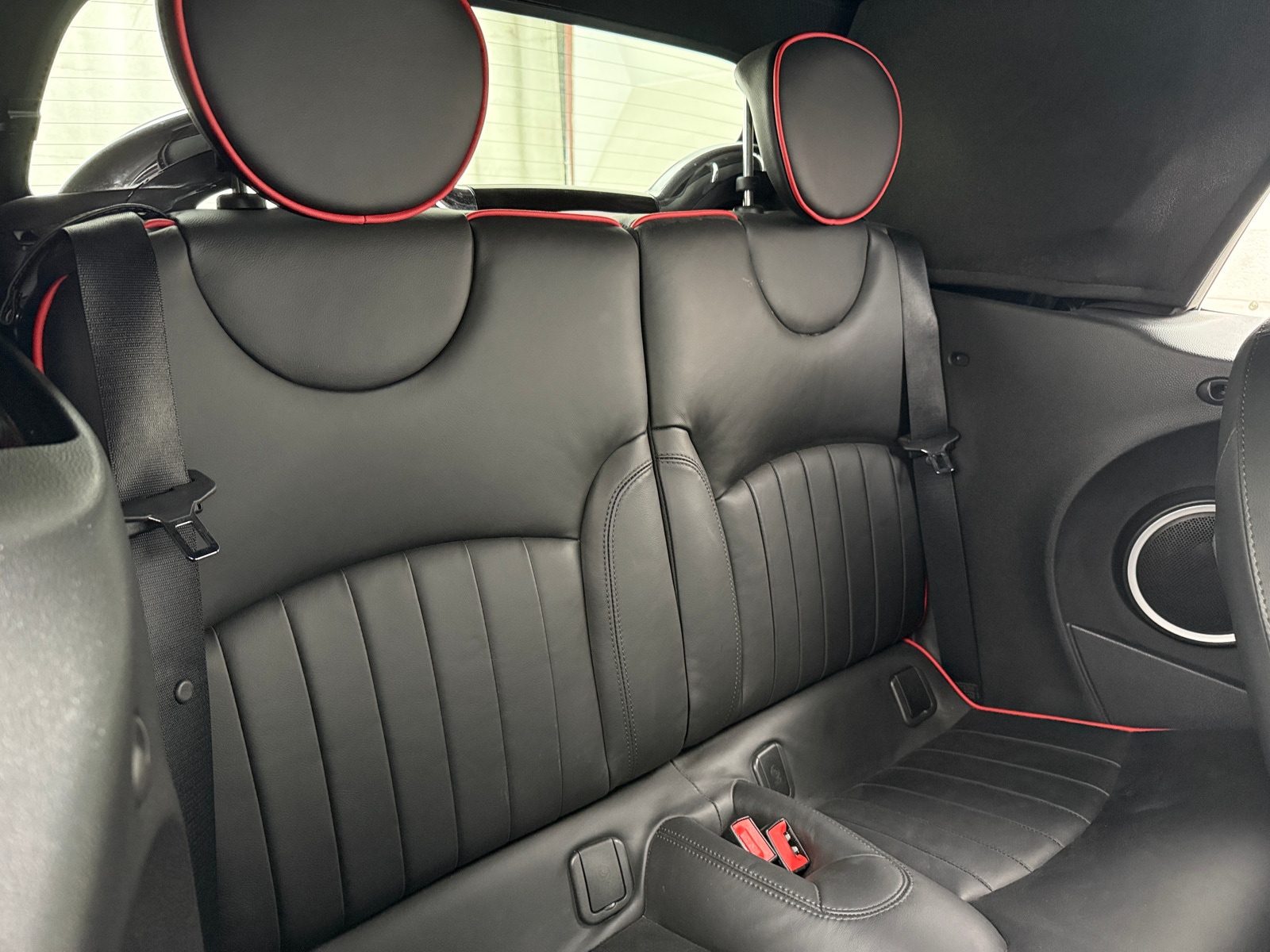 Thumbnail: 2015 MINI Cooper Convertible - 6