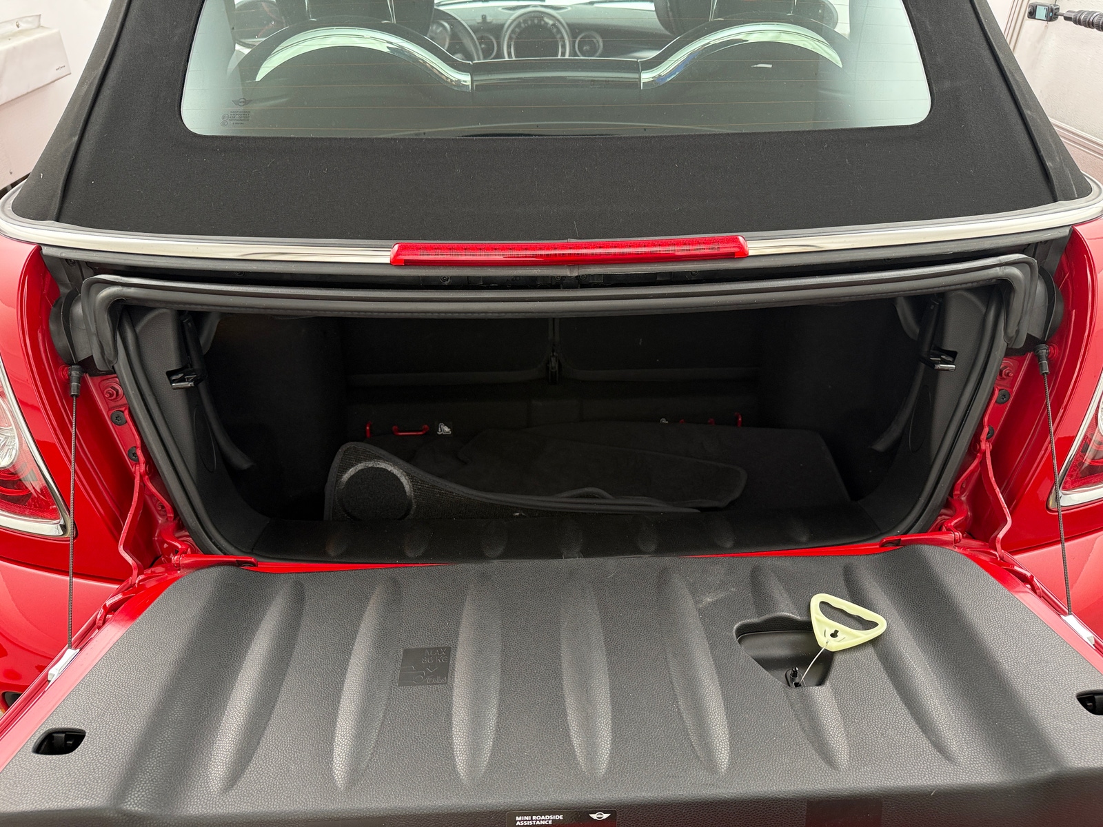 Thumbnail: 2015 MINI Cooper Convertible - 7