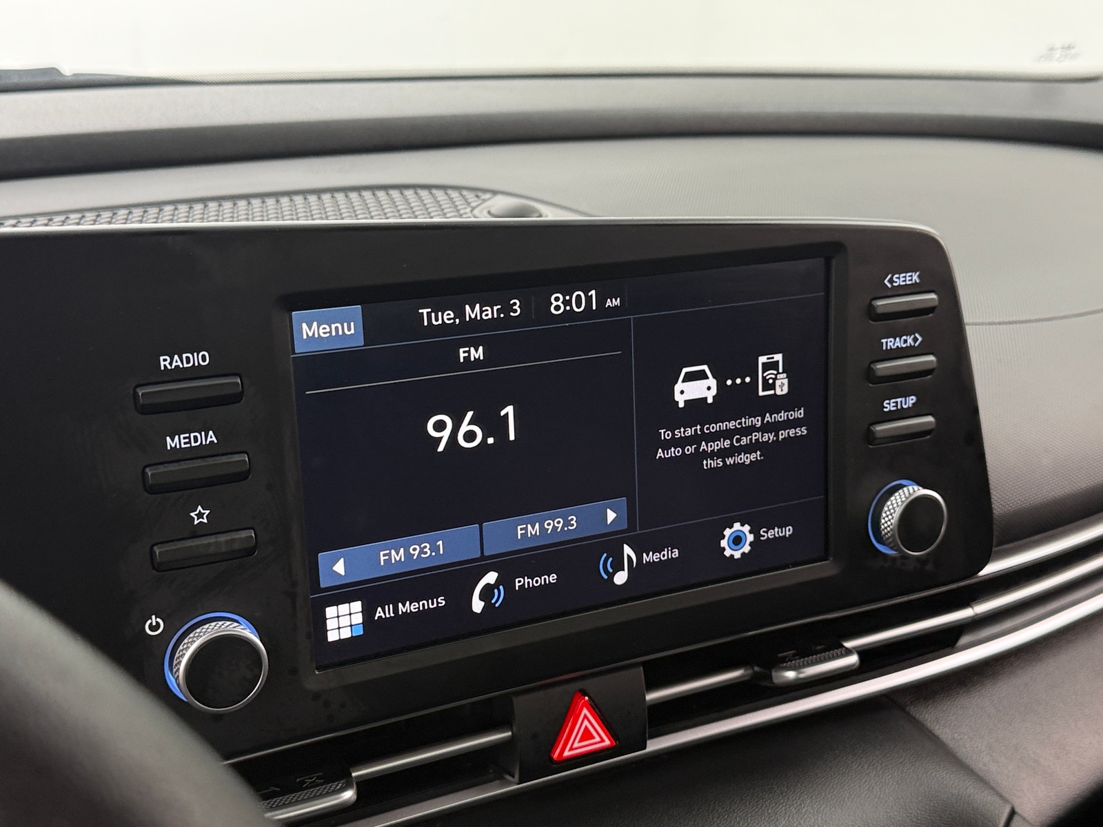 Thumbnail: 2025 Hyundai Elantra - 4