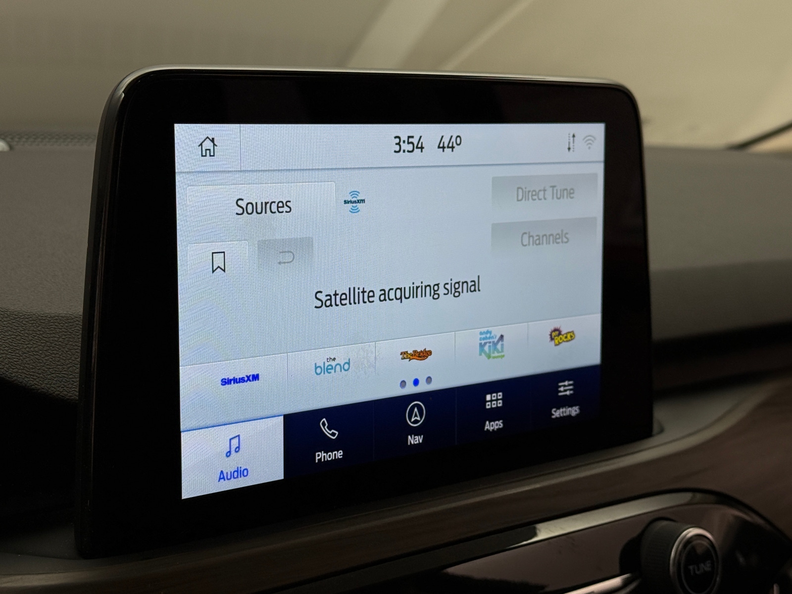 Thumbnail: 2020 Ford Escape - 3