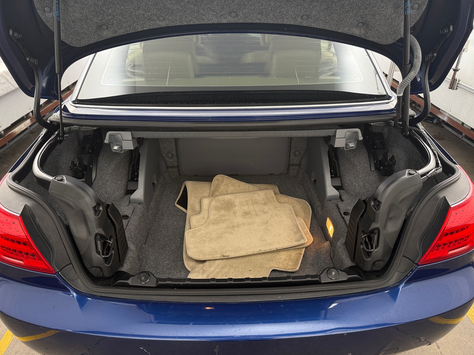 Thumbnail: 2013 BMW 3 Series - 6