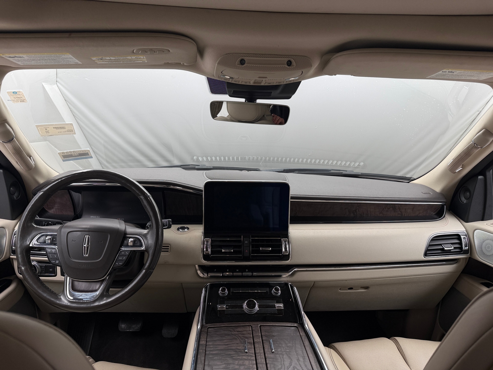 Thumbnail: 2018 Lincoln Navigator L - 2