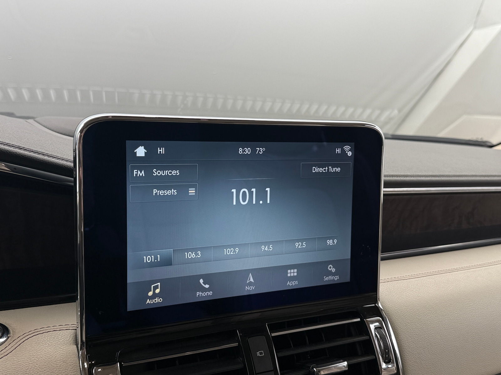 Thumbnail: 2018 Lincoln Navigator L - 3