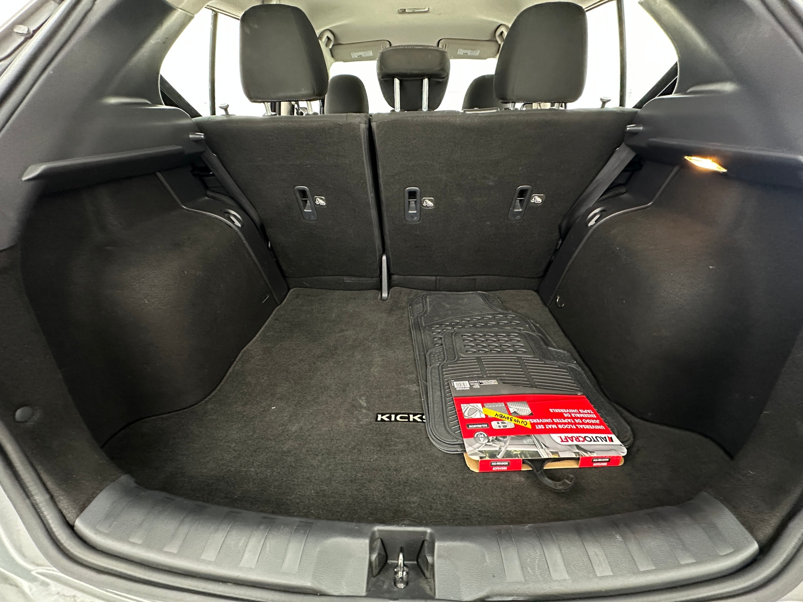 Thumbnail: 2021 Nissan Kicks - 7