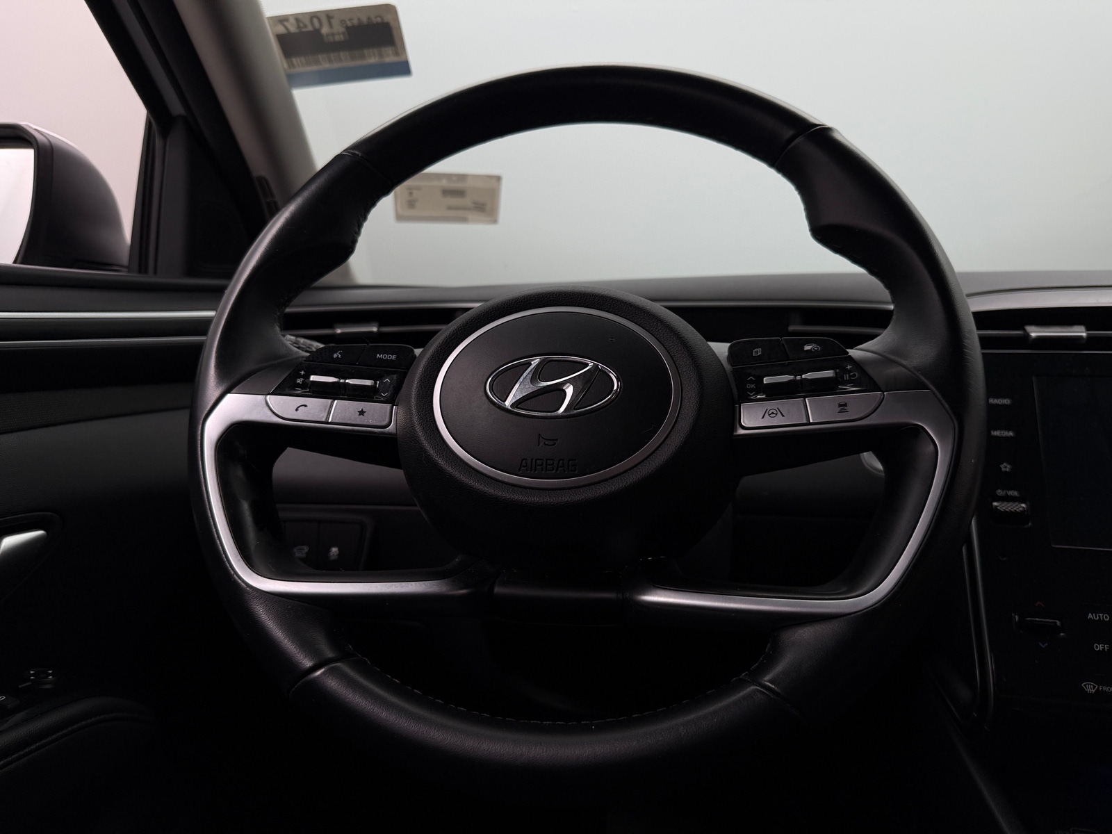 Thumbnail: 2022 Hyundai Tucson - 5