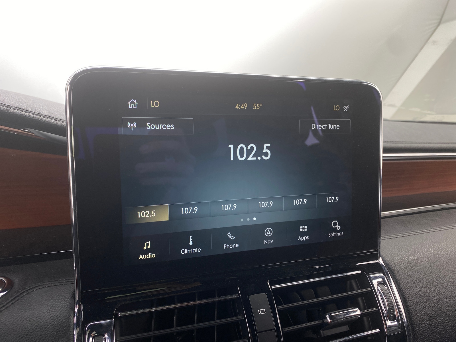 Thumbnail: 2020 Lincoln Navigator - 3