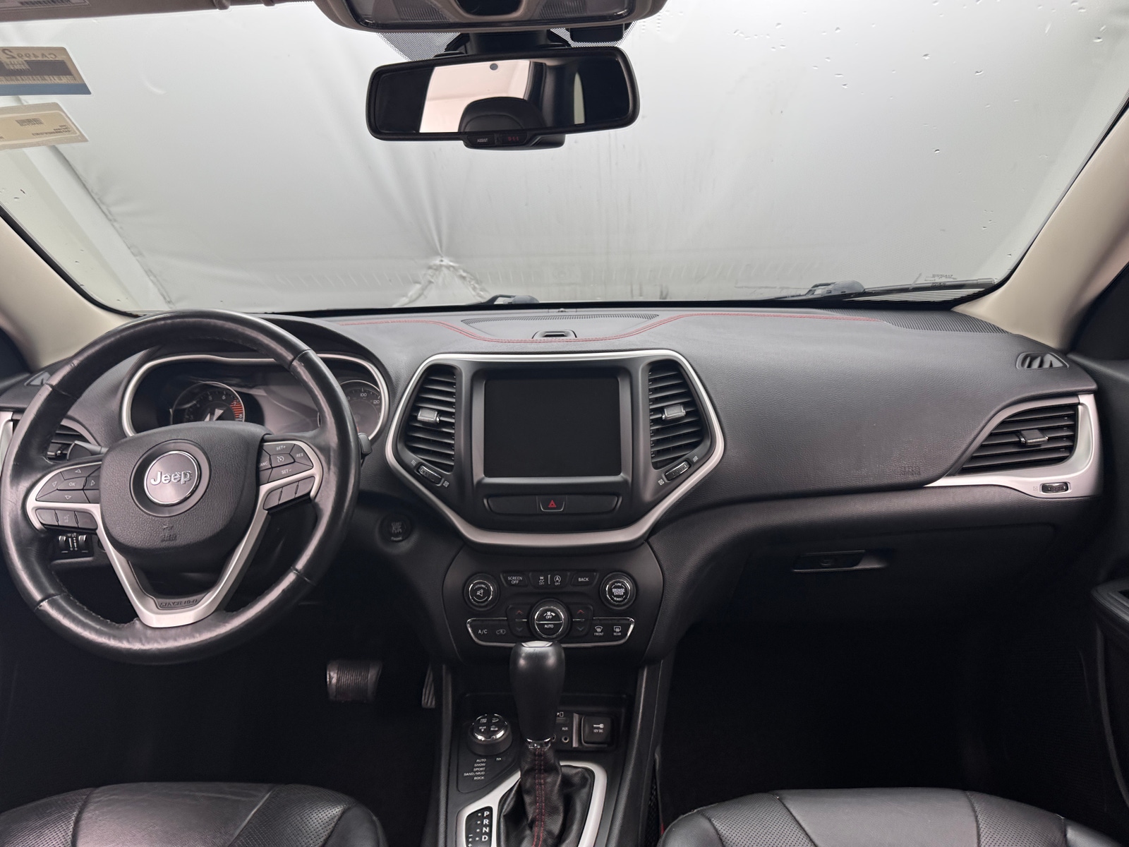 Thumbnail: 2016 Jeep Cherokee - 2