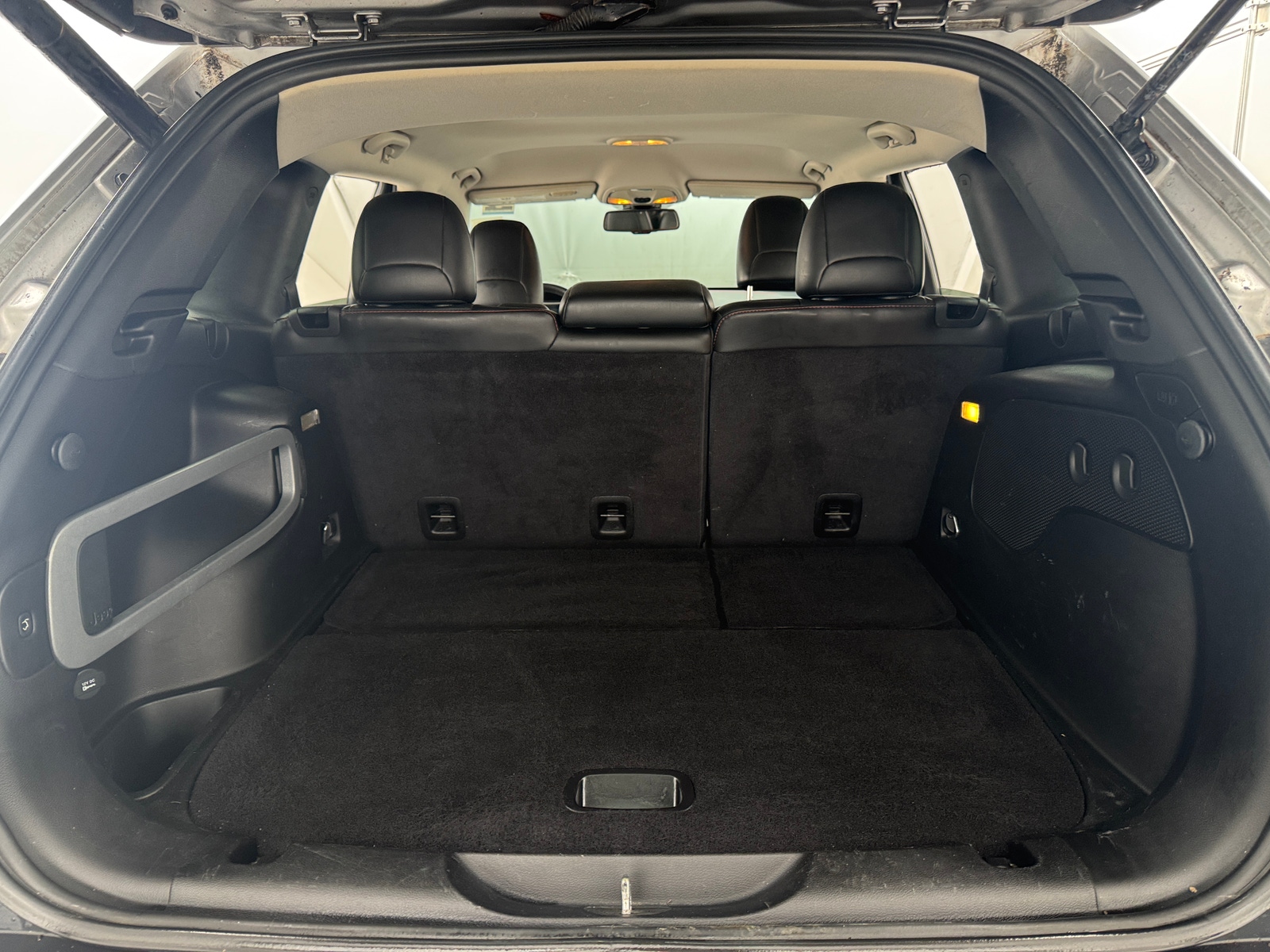 Thumbnail: 2016 Jeep Cherokee - 6