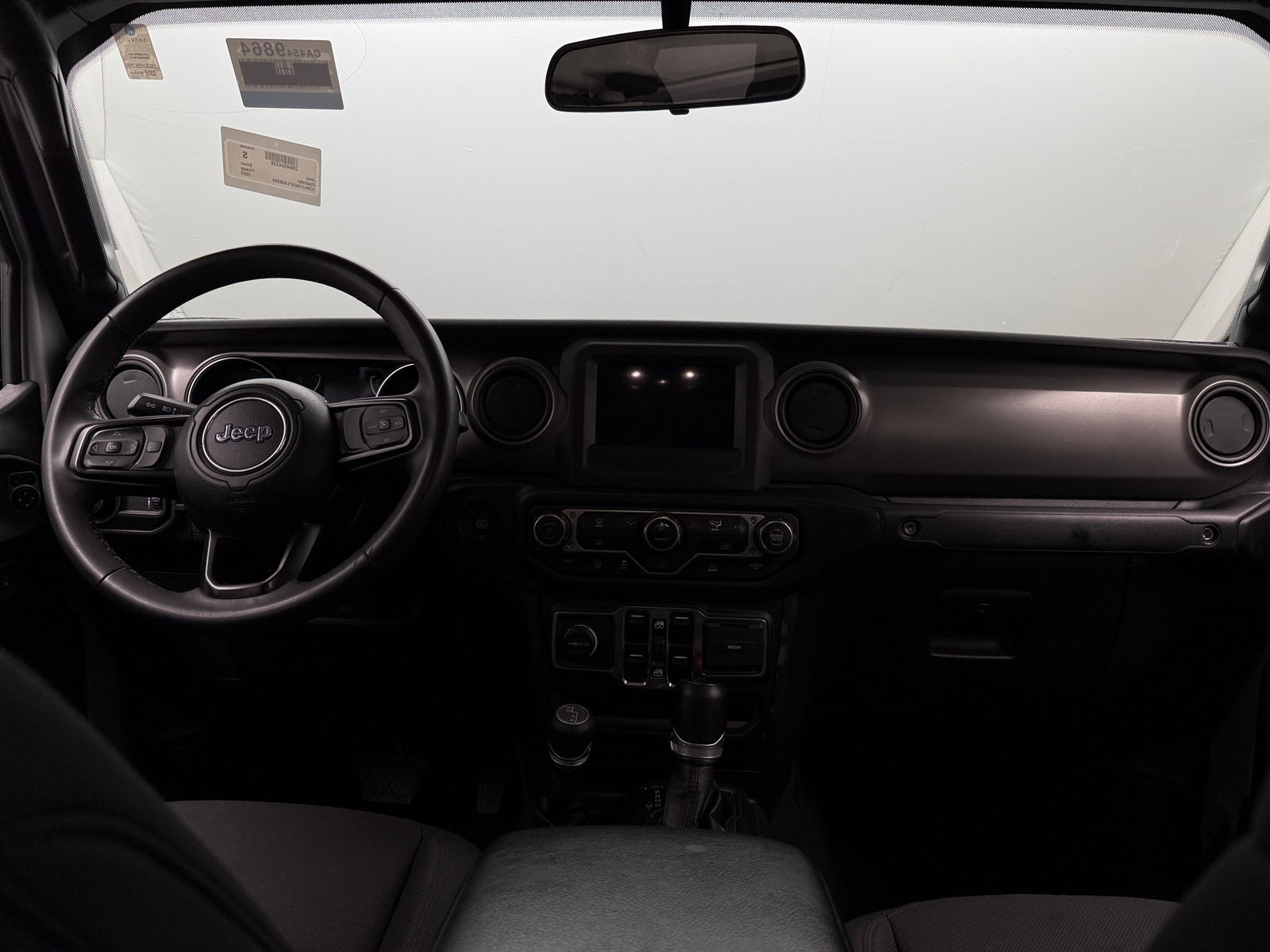 Thumbnail: 2023 Jeep Gladiator - 3