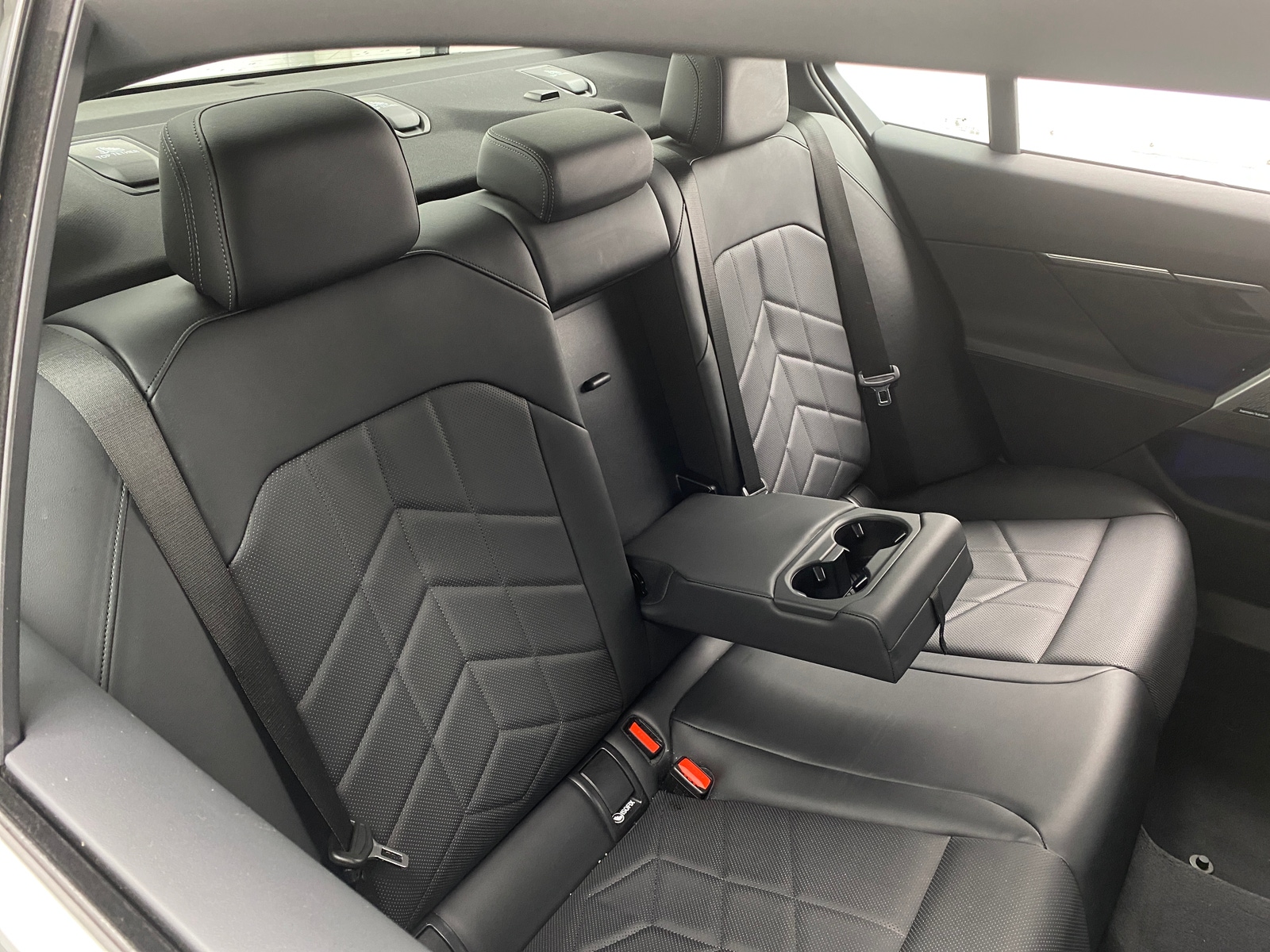 Thumbnail: 2025 BMW i5 - 5