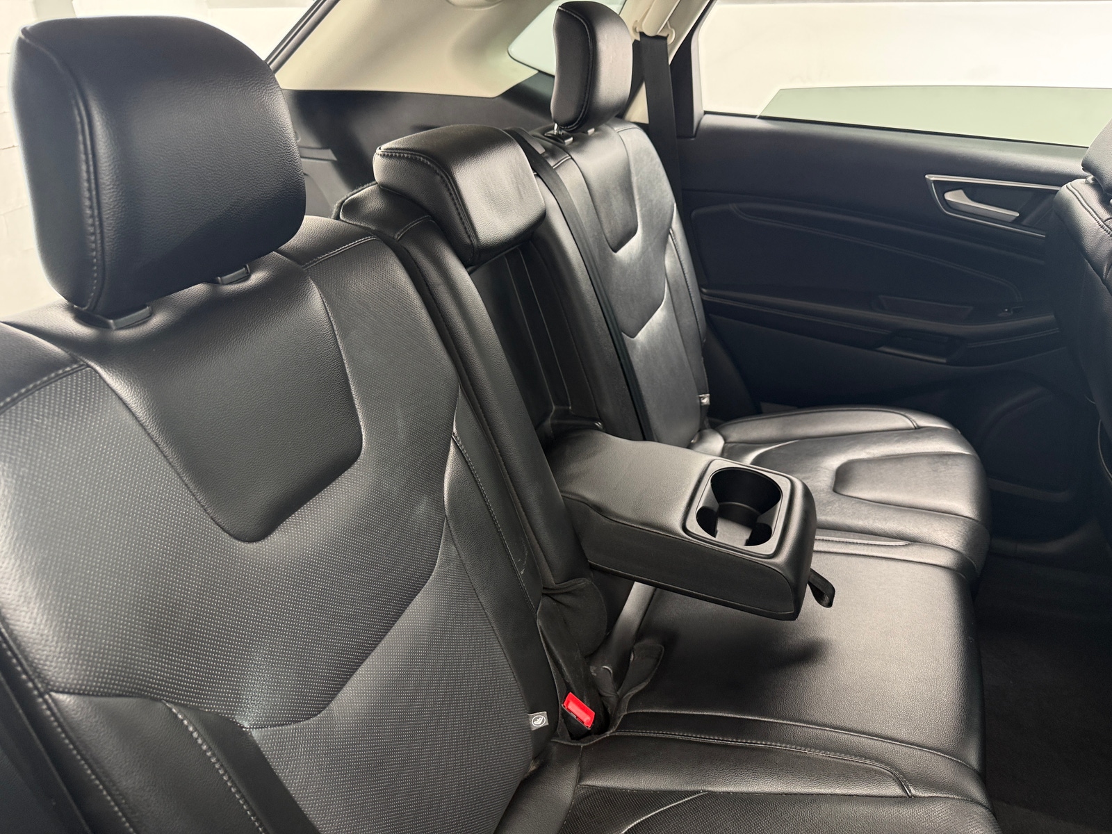 Thumbnail: 2022 Ford Edge - 5