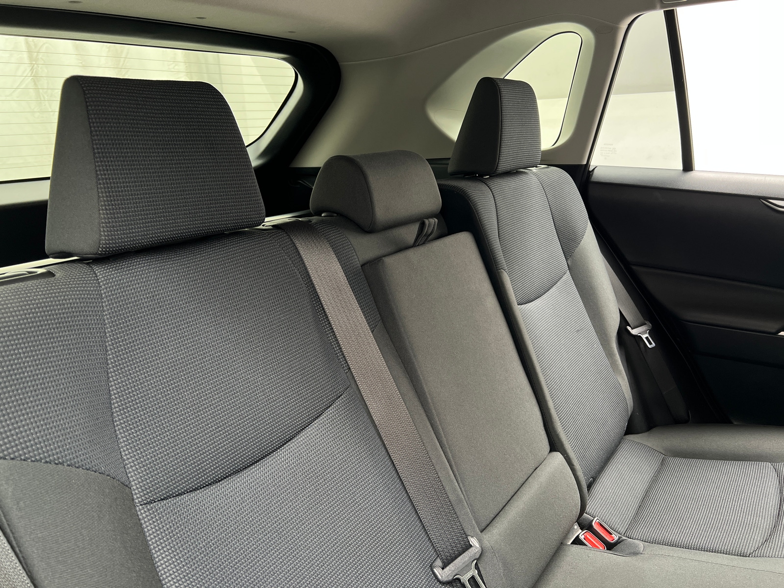 Thumbnail: 2019 Toyota RAV4 - 6