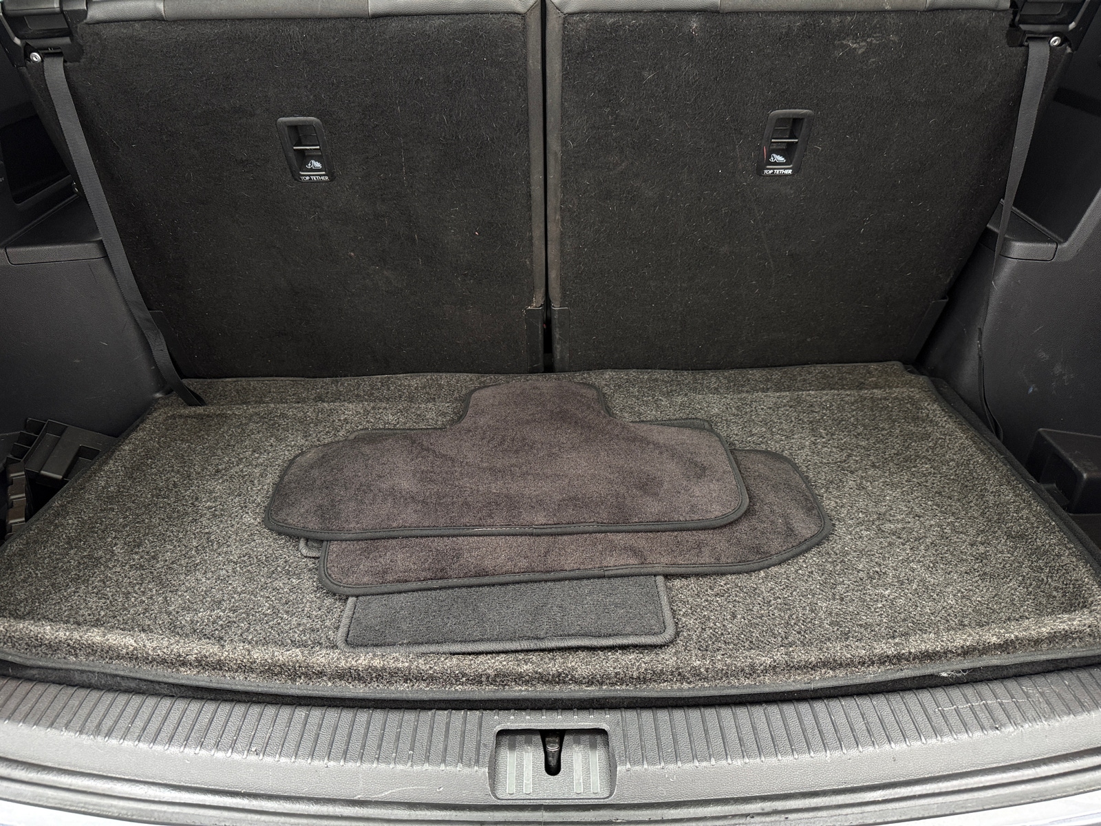 Thumbnail: 2018 Volkswagen Atlas - 6