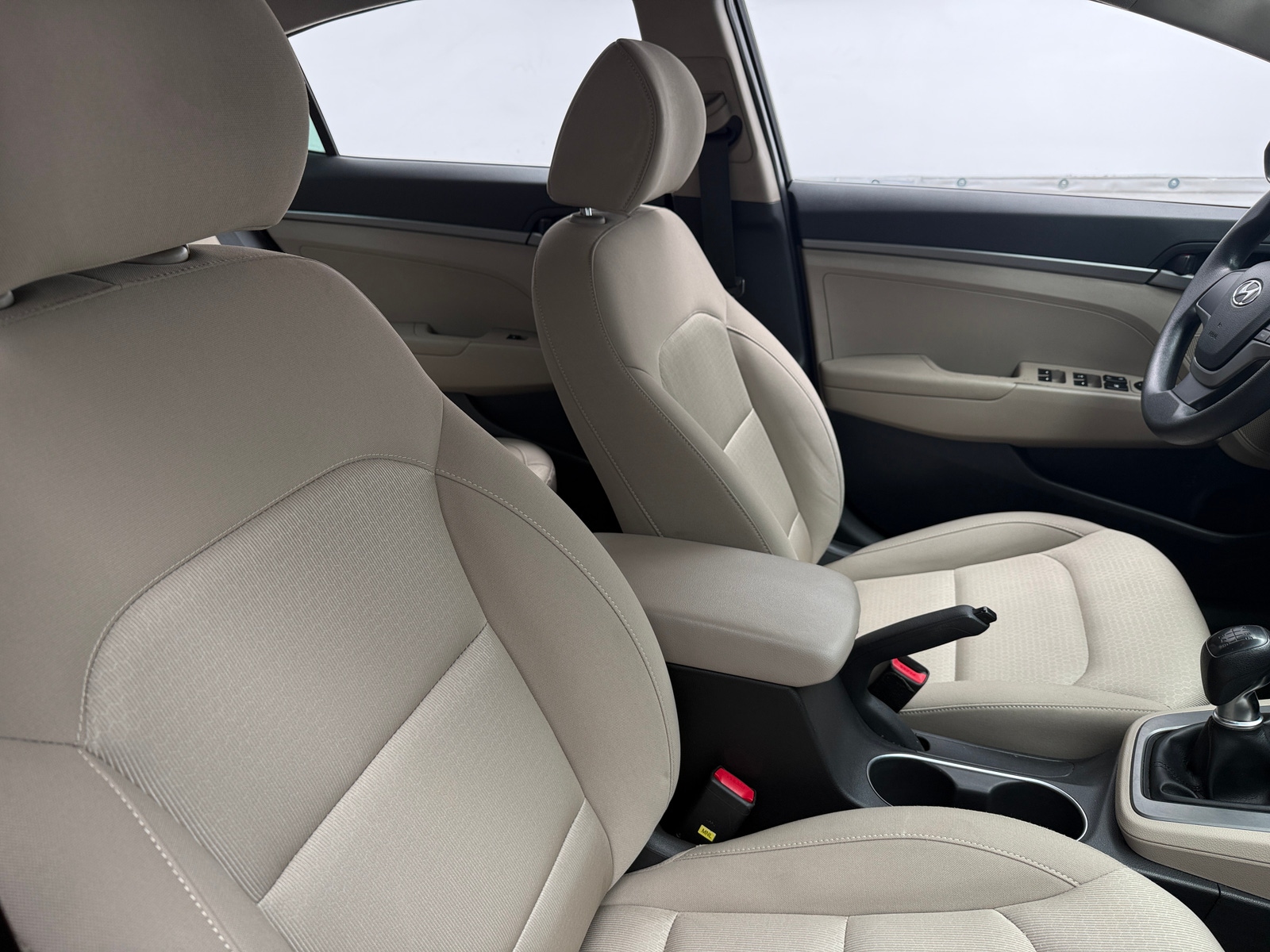 Thumbnail: 2018 Hyundai Elantra - 2