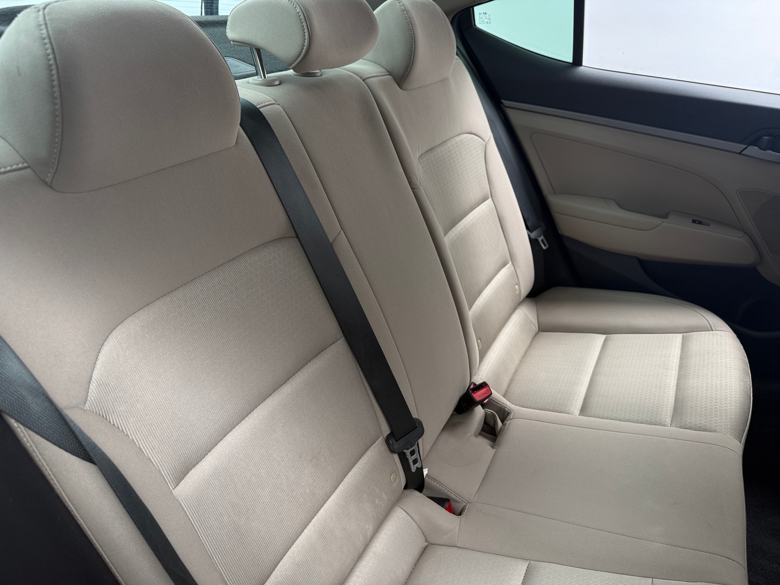 Thumbnail: 2018 Hyundai Elantra - 6