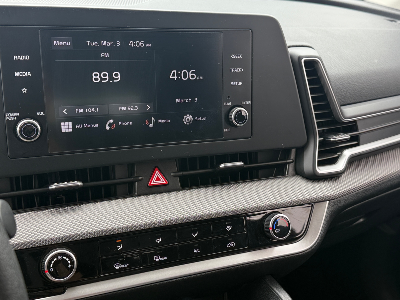 Thumbnail: 2025 Kia Sportage - 4