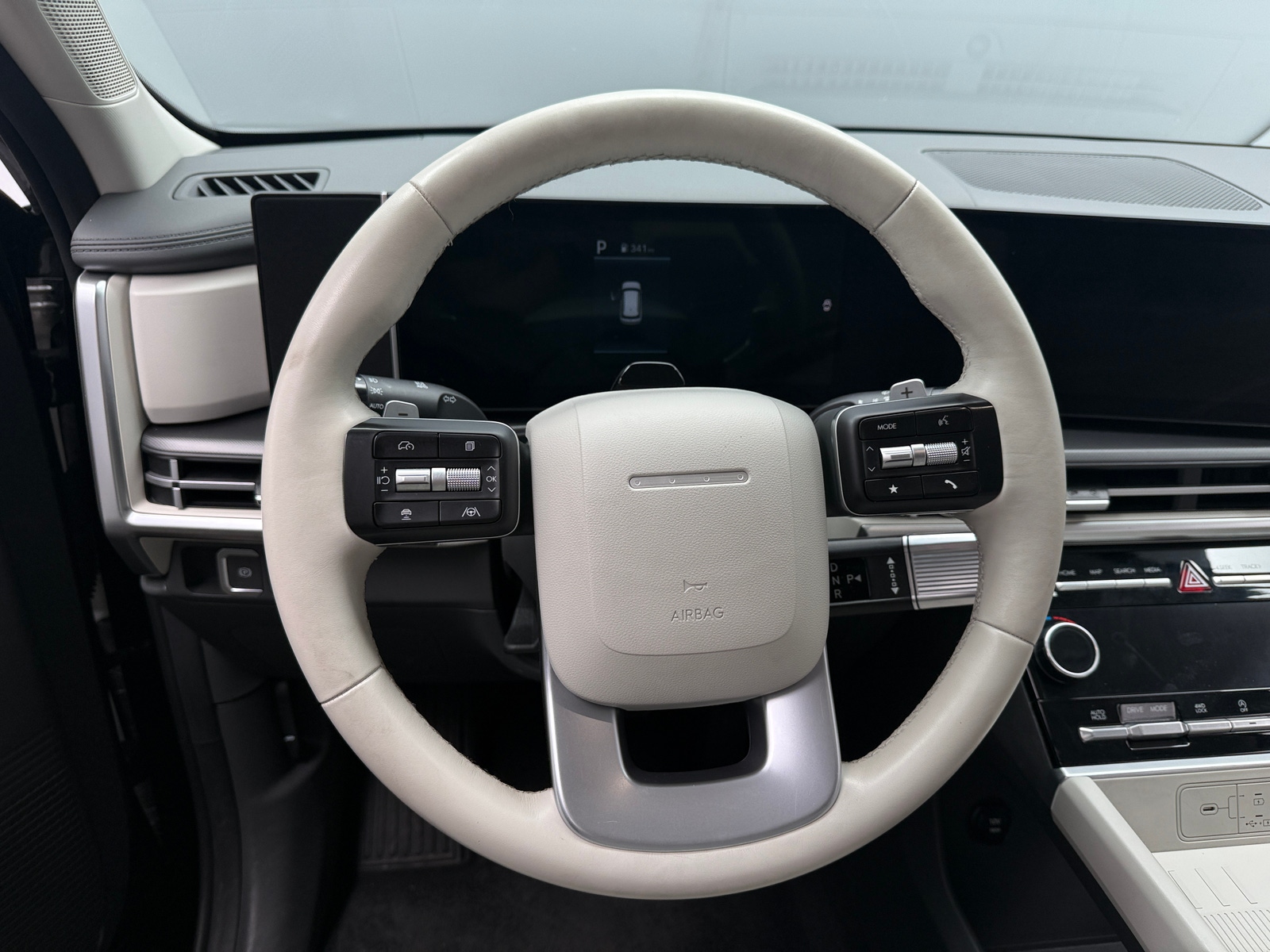 Thumbnail: 2025 Hyundai Santa Fe - 4
