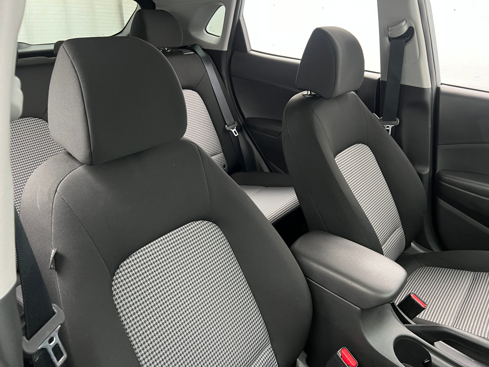 Thumbnail: 2020 Hyundai Kona - 2