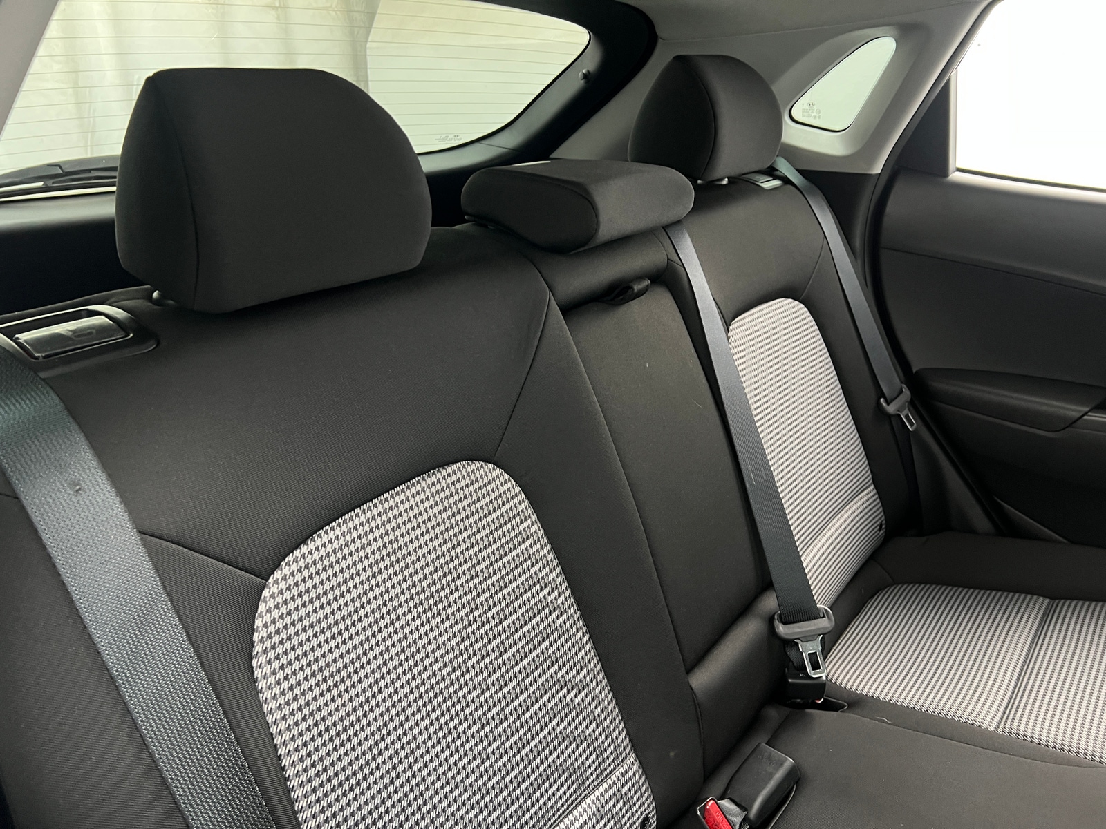 Thumbnail: 2020 Hyundai Kona - 6