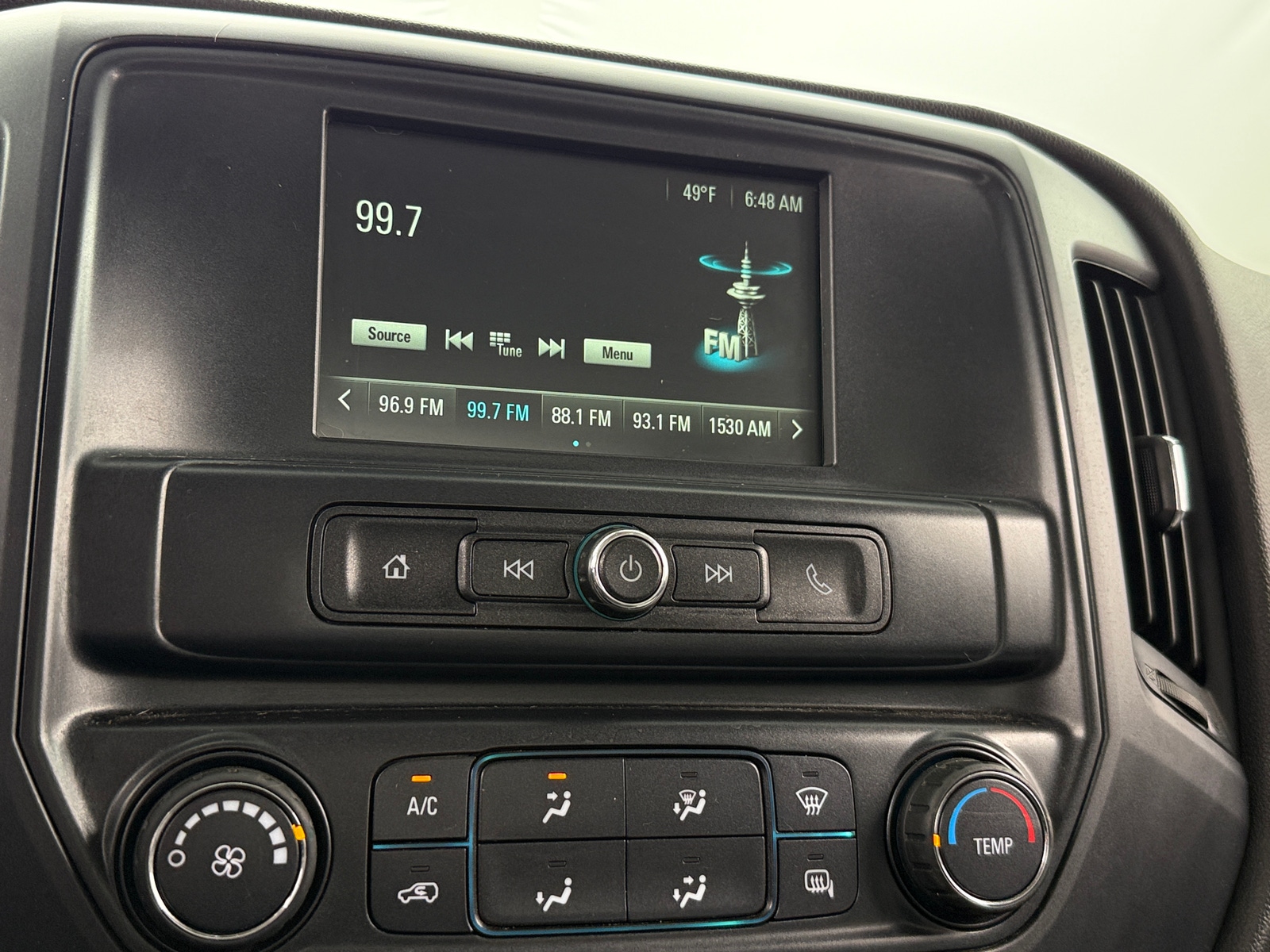 Thumbnail: 2019 Chevrolet Silverado 2500 - 4