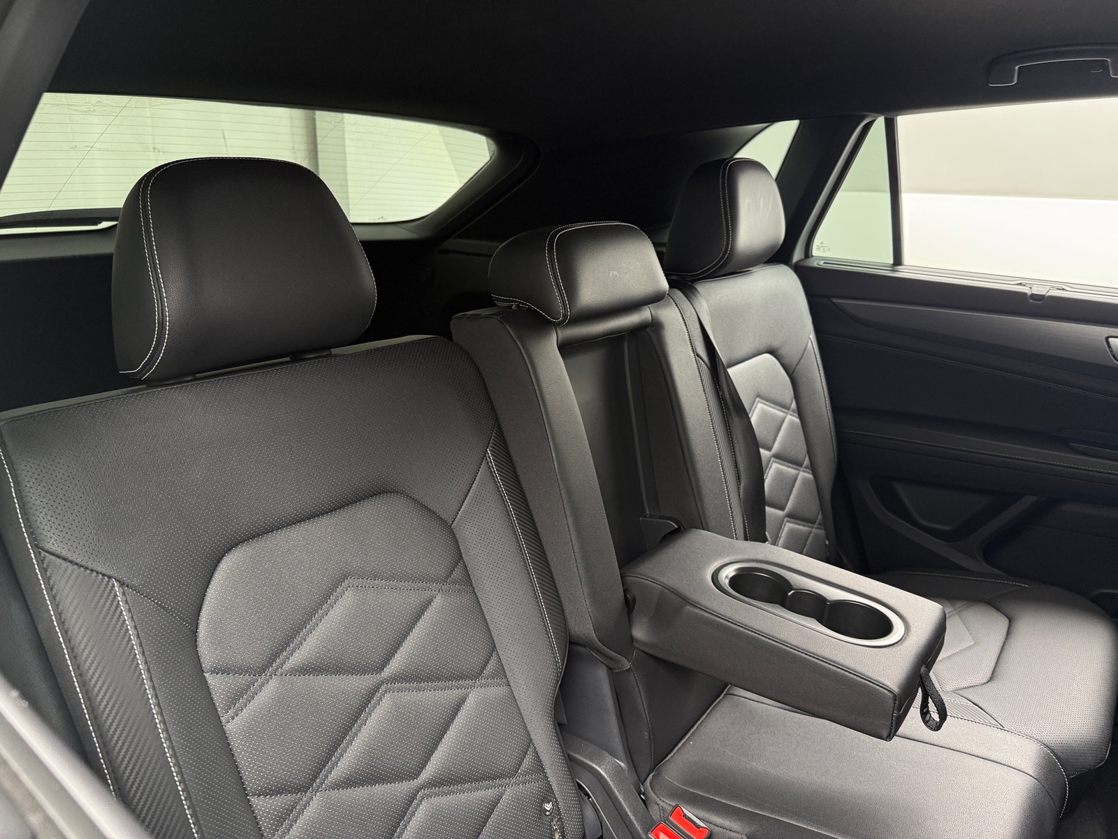 Thumbnail: 2025 Volkswagen Atlas - 5