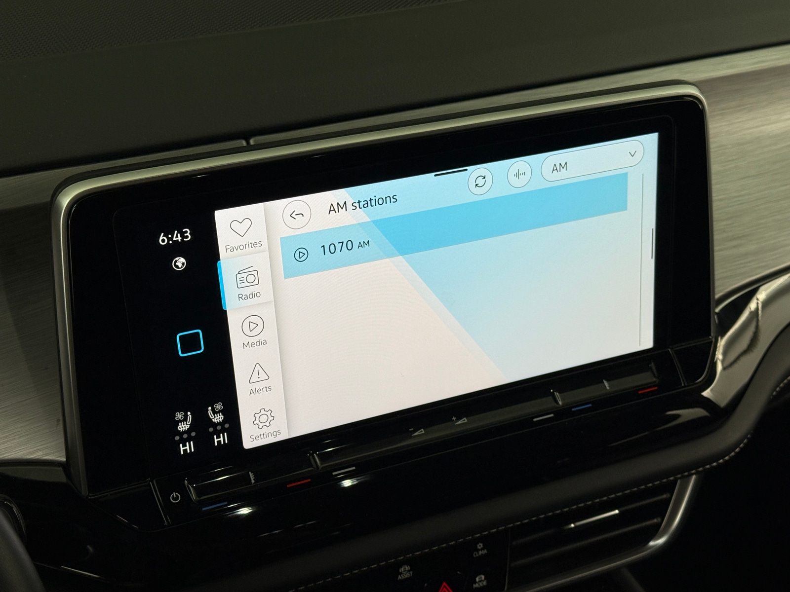 Thumbnail: 2025 Volkswagen Atlas - 3