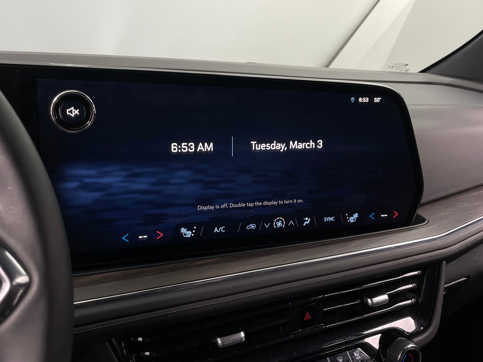 Thumbnail: 2025 Chevrolet Suburban - 3