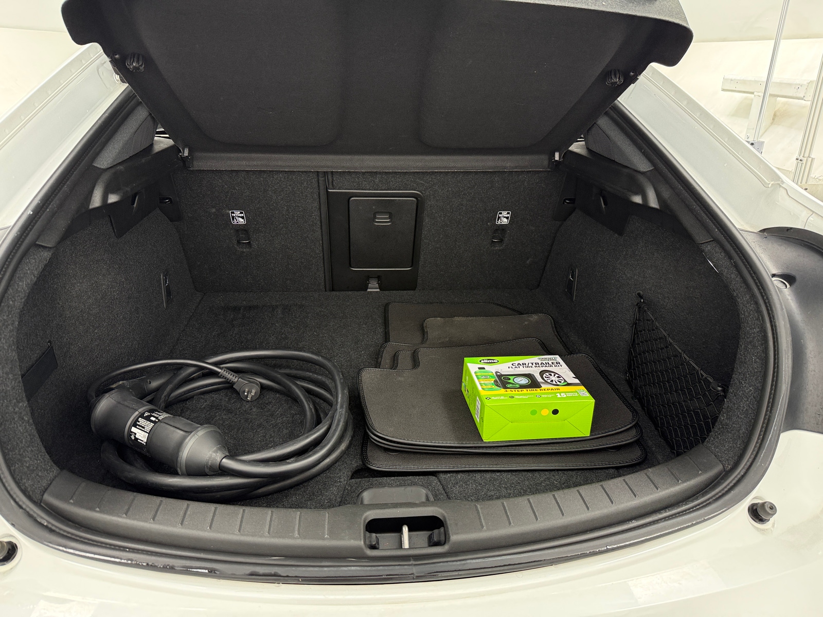 Thumbnail: 2022 Polestar 2 - 7