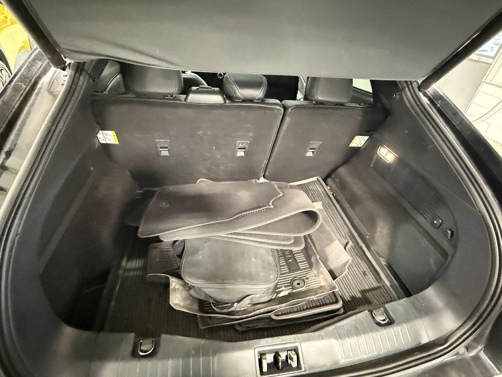 Thumbnail: 2022 Ford Mustang Mach-E - 6