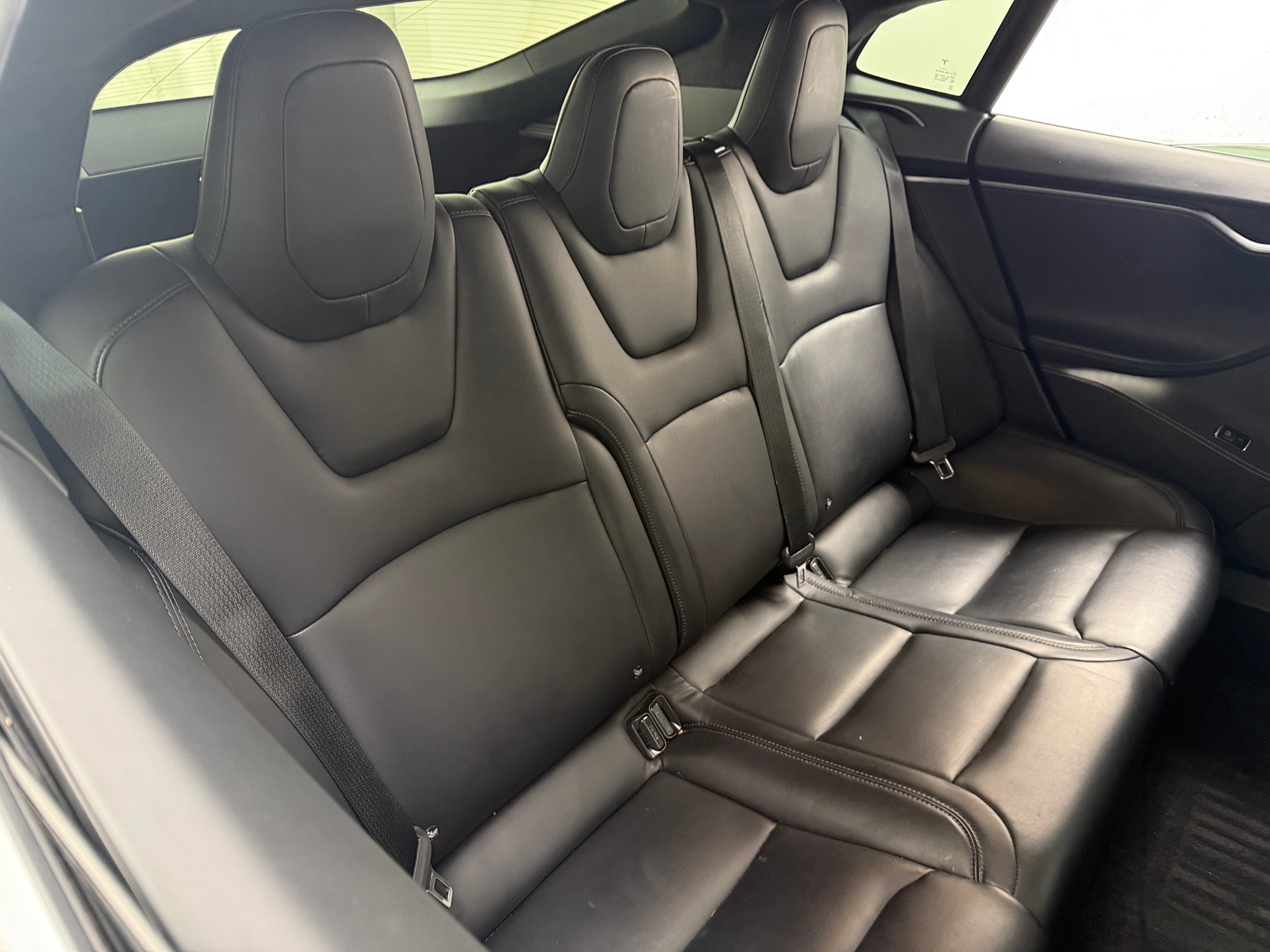 Thumbnail: 2018 Tesla Model S - 5