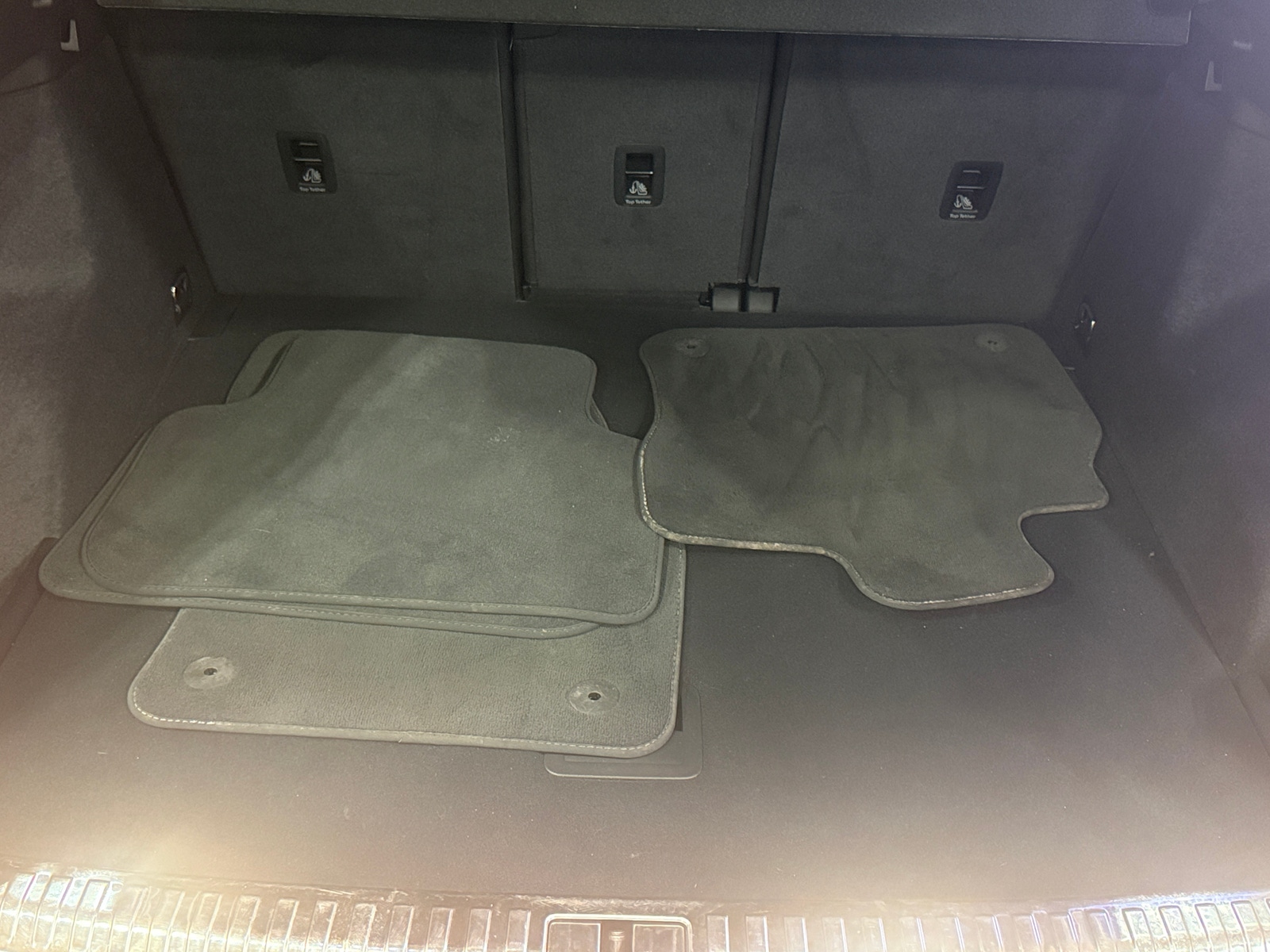 Thumbnail: 2025 Audi Q3 - 6