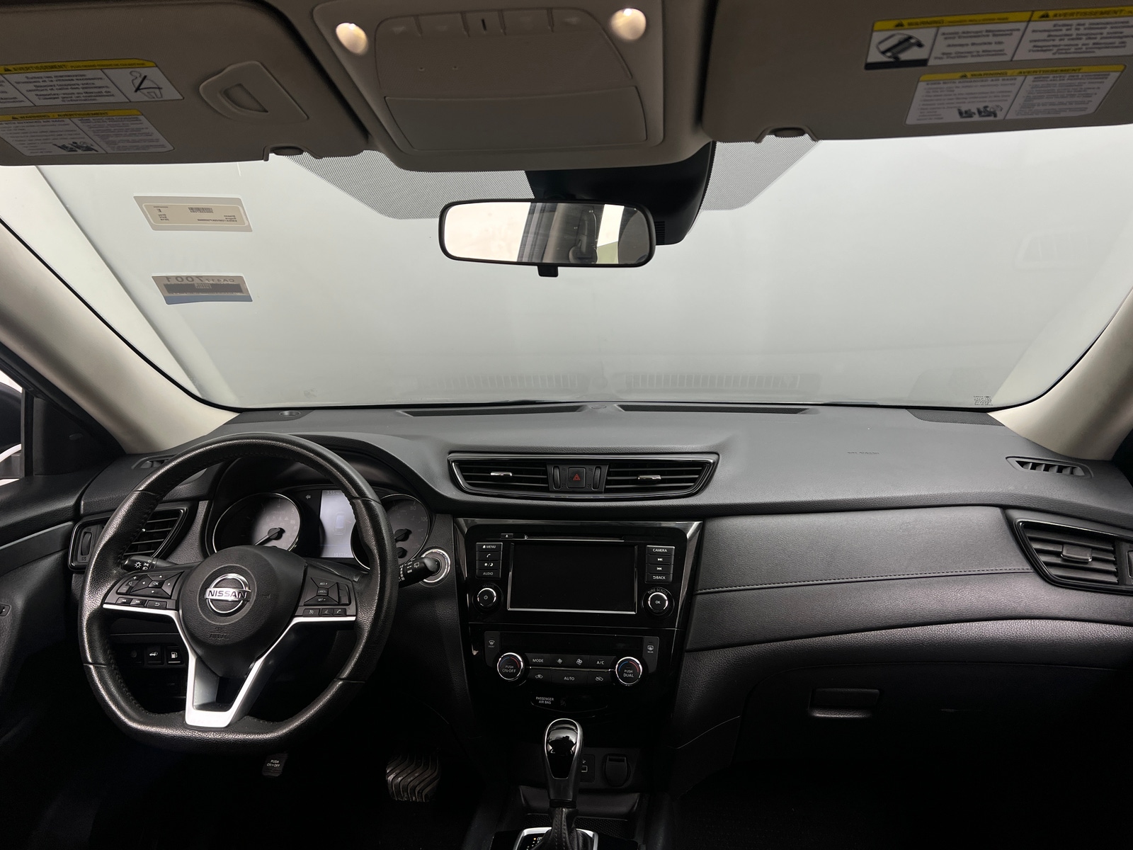 Thumbnail: 2019 Nissan Rogue - 3