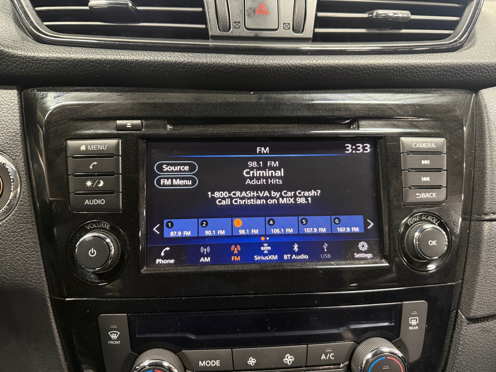 Thumbnail: 2019 Nissan Rogue - 4