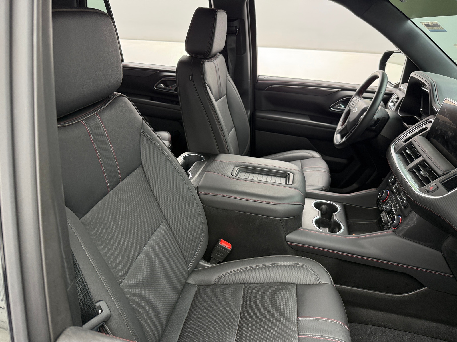 Thumbnail: 2024 Chevrolet Tahoe - 2